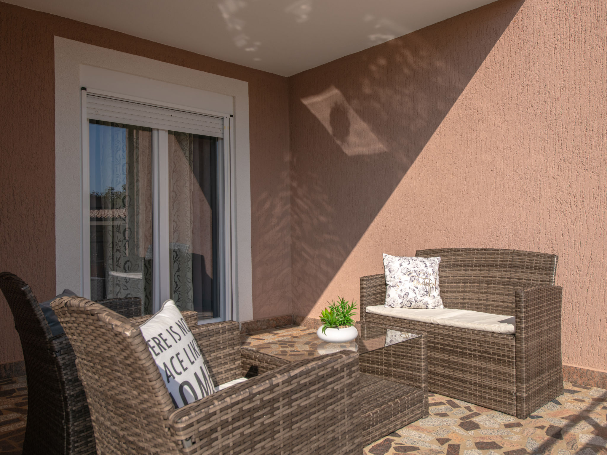 Villa LARA - Image-tags.info