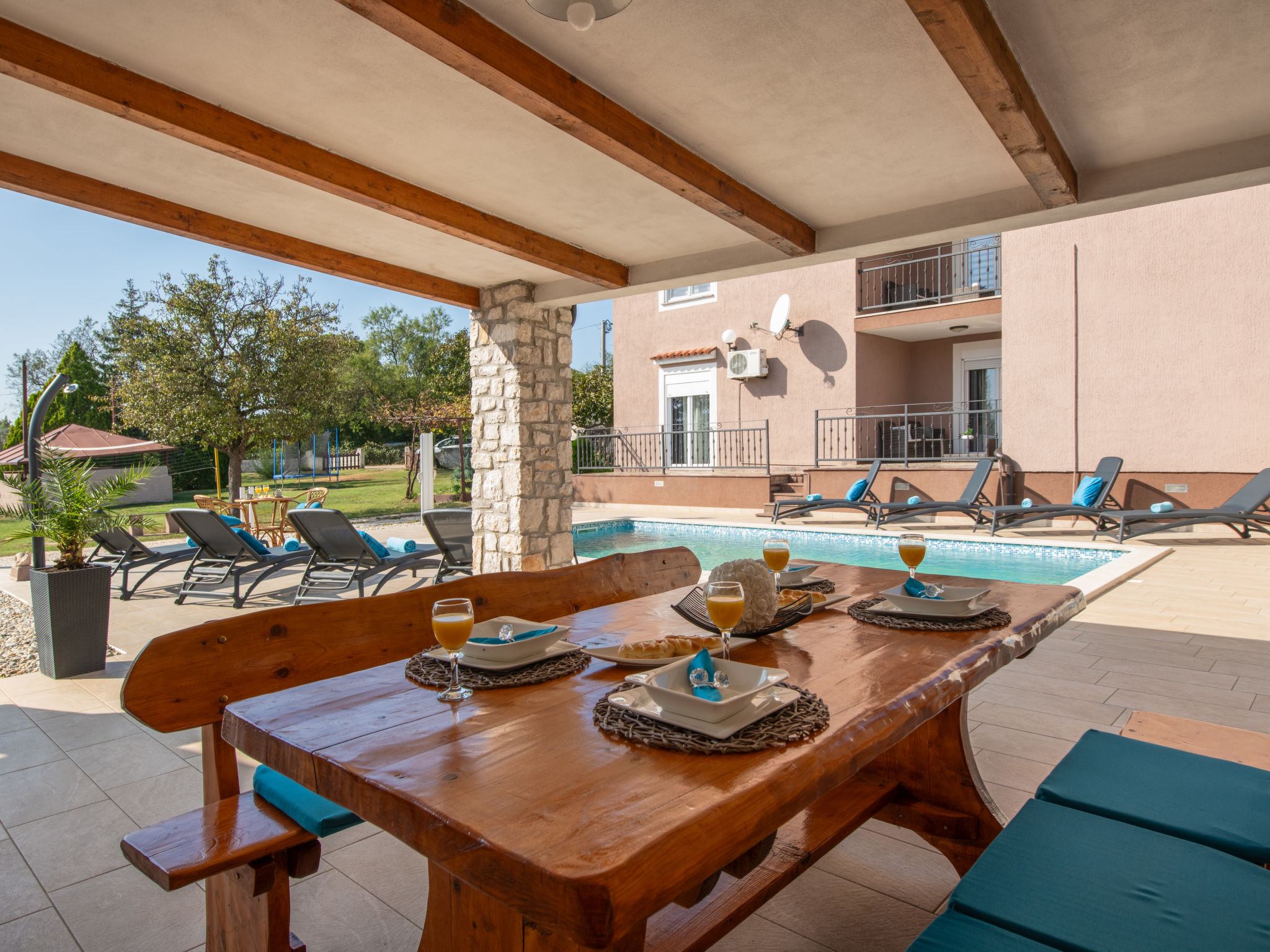 Villa LARA - Image-tags.info
