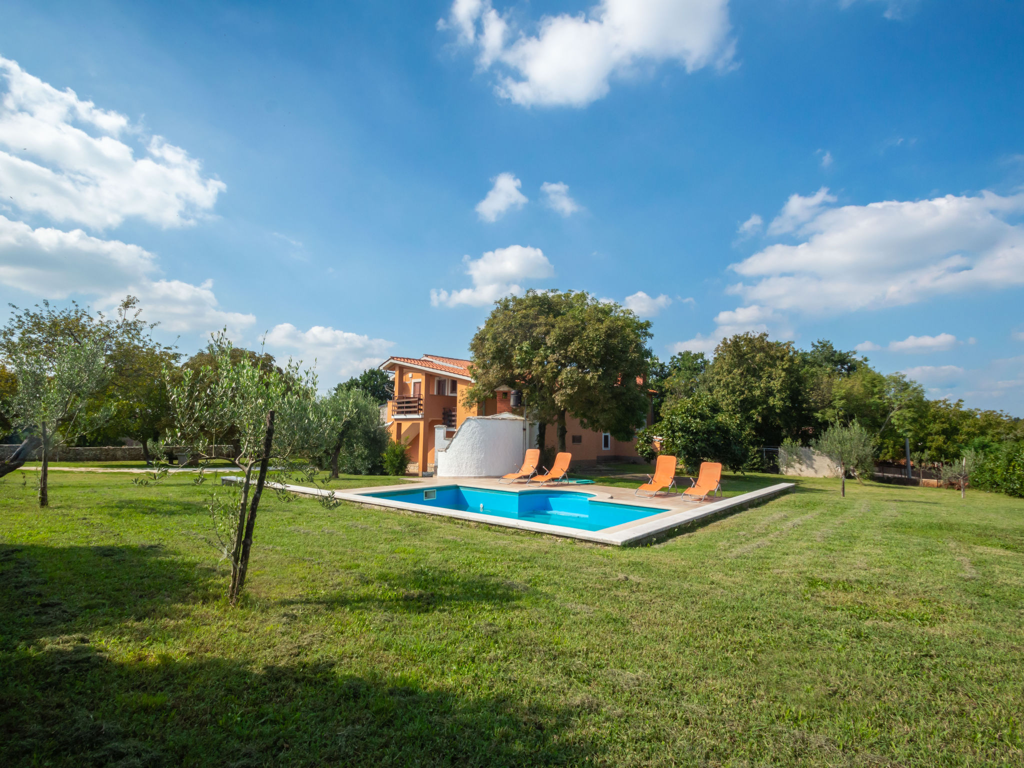 Appartement Iva ***, Pula/Krnica