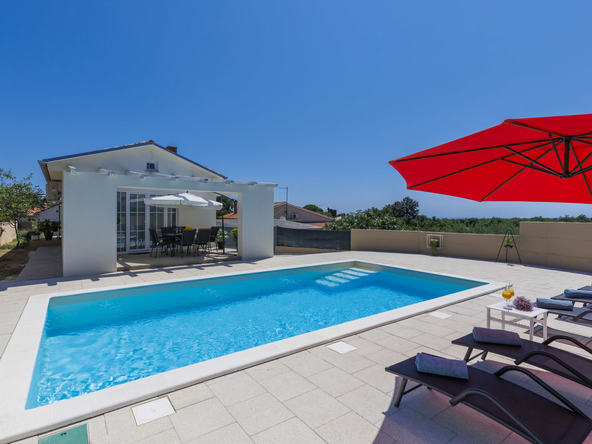 Vrijstaande vakantiewoning met privézwembad in Krnica, op 3 km van zee - foto 32