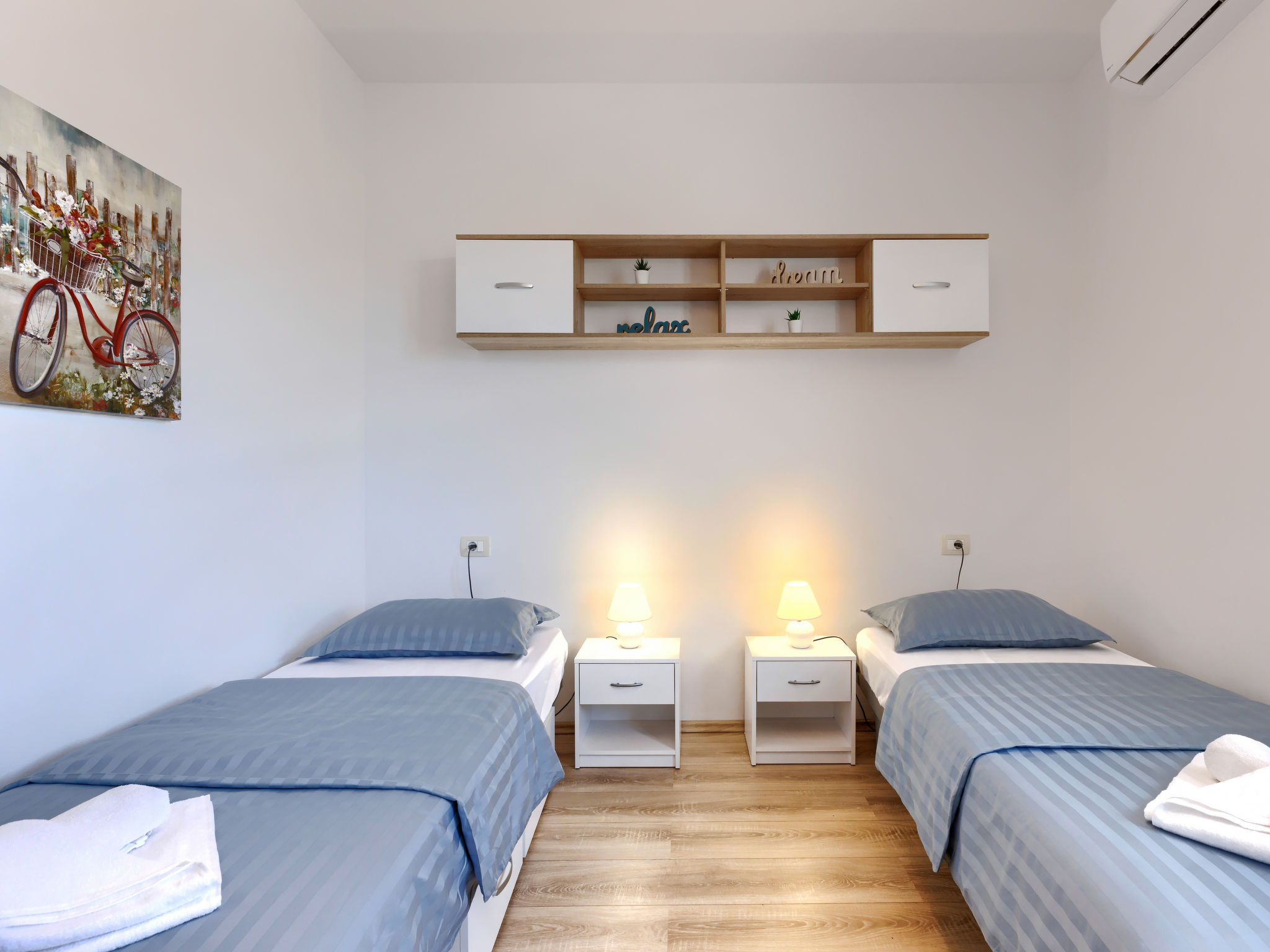Vrijstaande vakantiewoning met privézwembad in Krnica, op 3 km van zee - foto 24