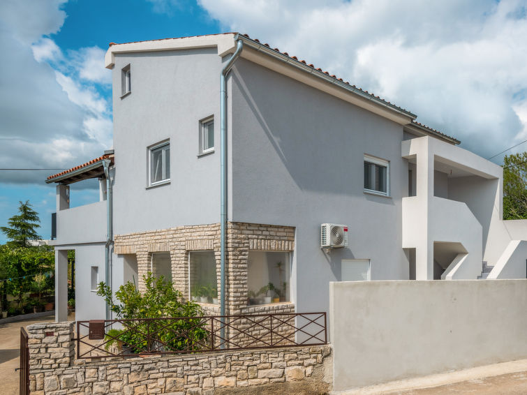 Search and Stay destination Krnica, Istarska županija - Croatia from AU$ 145. Bura