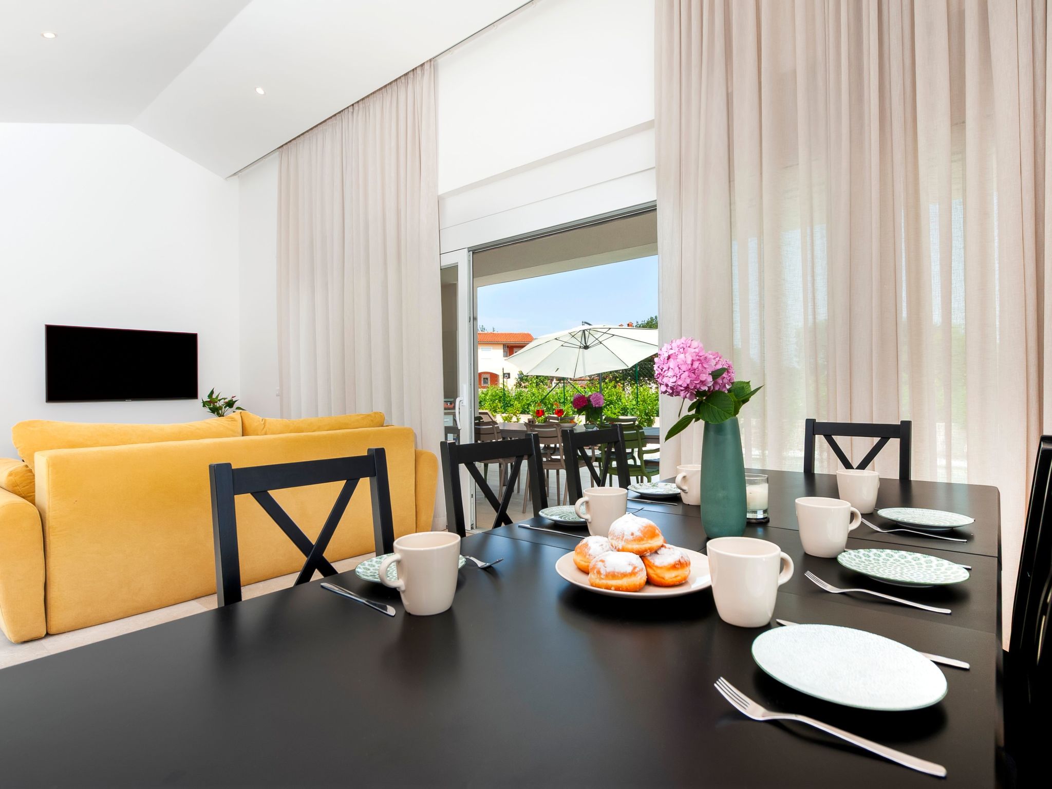 Echo villa, Istra, Pool Jacuzzi, BBQ, Haustierfreundlich-Binnen