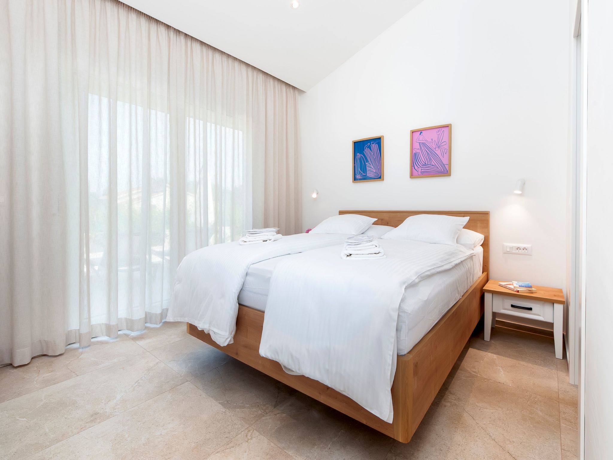 Echo villa, Istra, Pool Jacuzzi, BBQ, Haustierfreundlich-Binnen