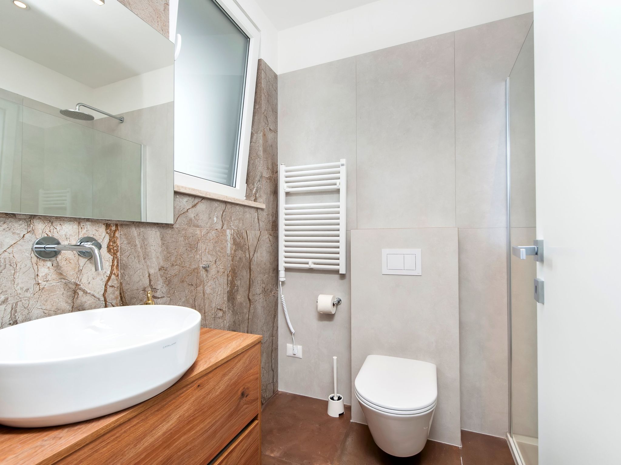 Echo villa, Istra, Pool Jacuzzi, BBQ, Haustierfreundlich-Binnen