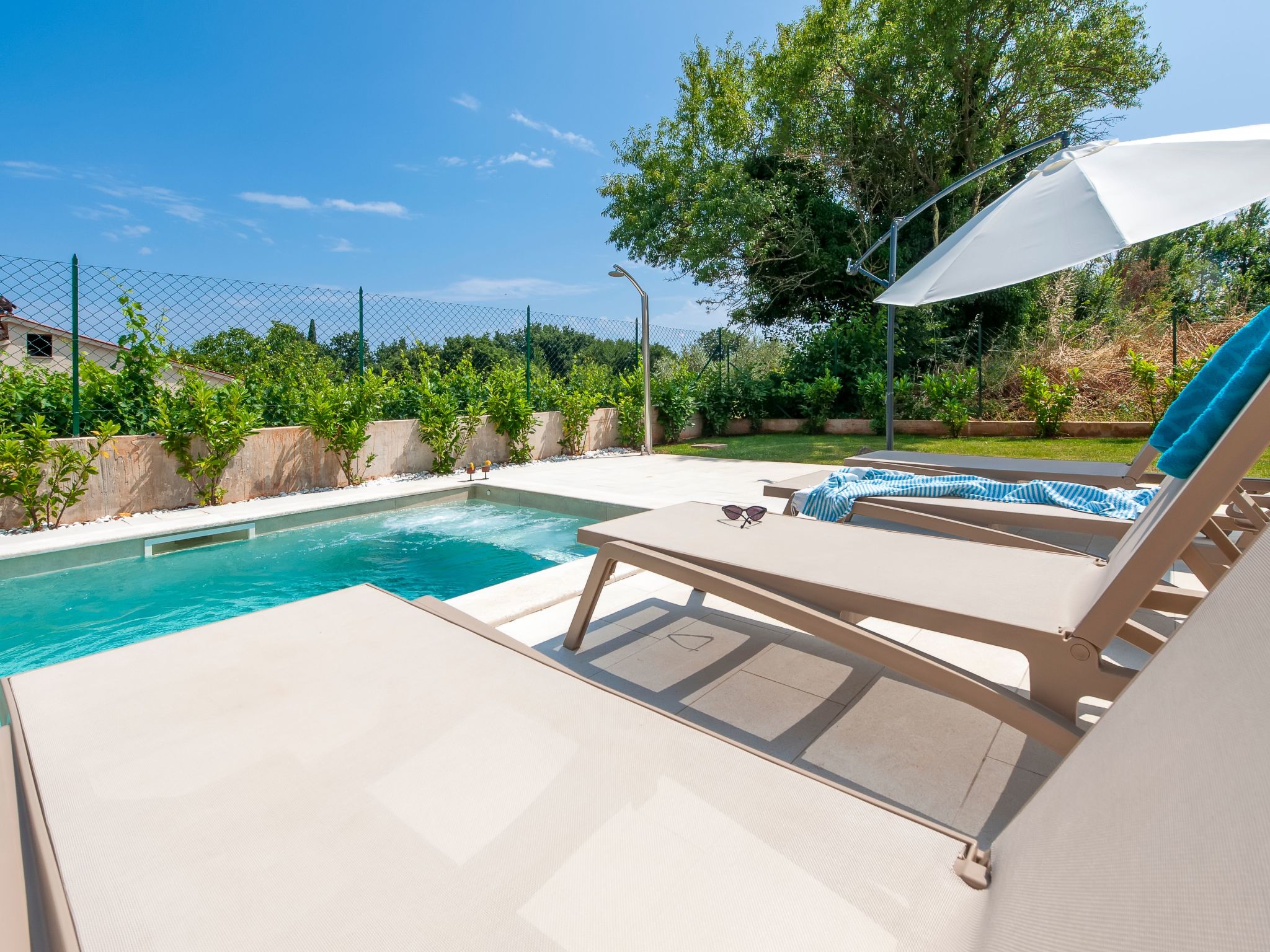 Echo villa, Istra, Pool Jacuzzi, BBQ, Haustierfreundlich-Binnen