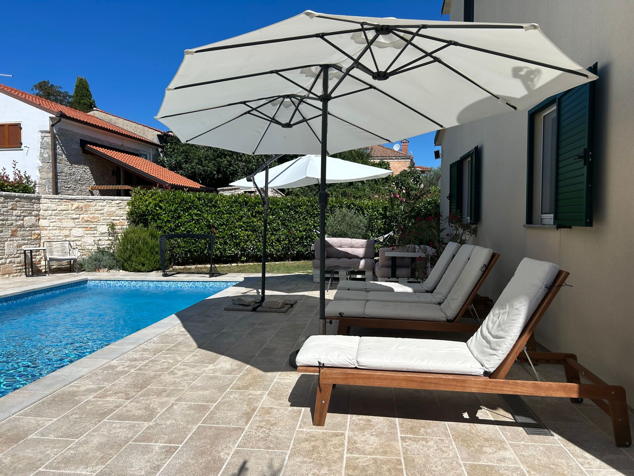 Vakantiehuis met privé zwembad in Pula/Krnica (Kroatië) voor 6 personen