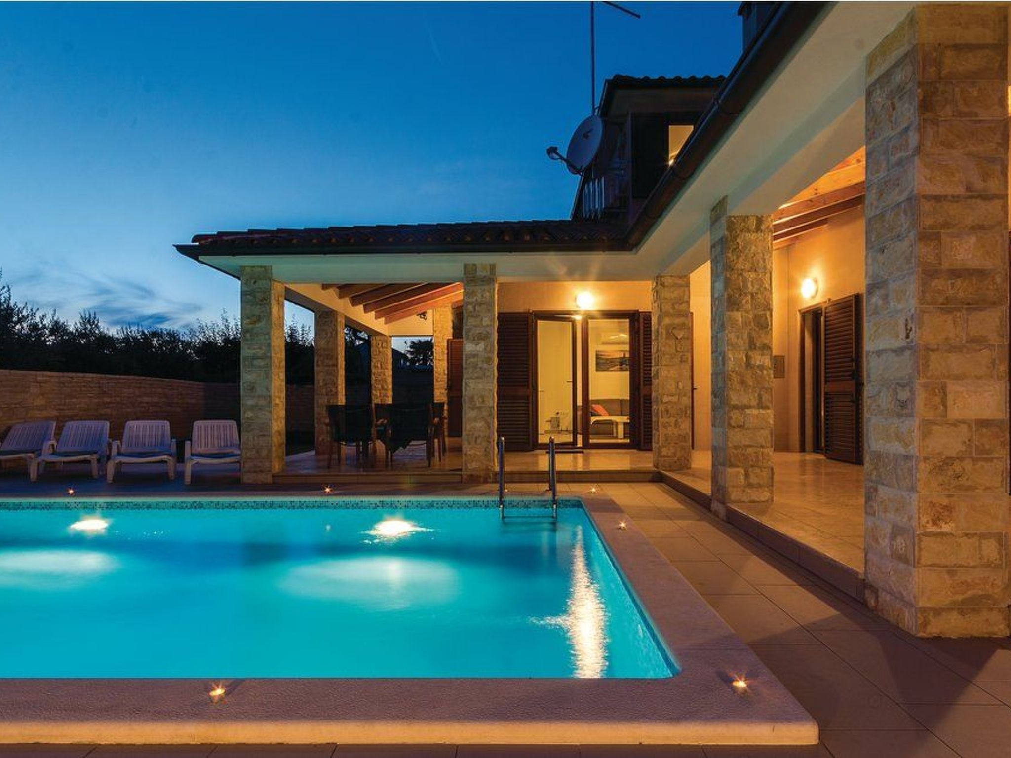 Villa Tvoja-Image-tags.info