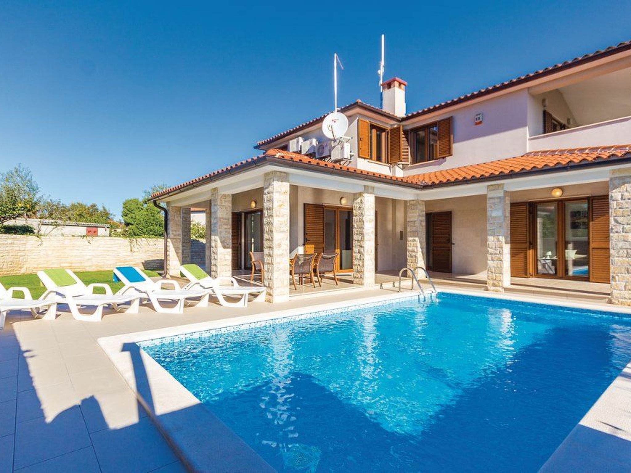 Villa Tvoja-Image-tags.info