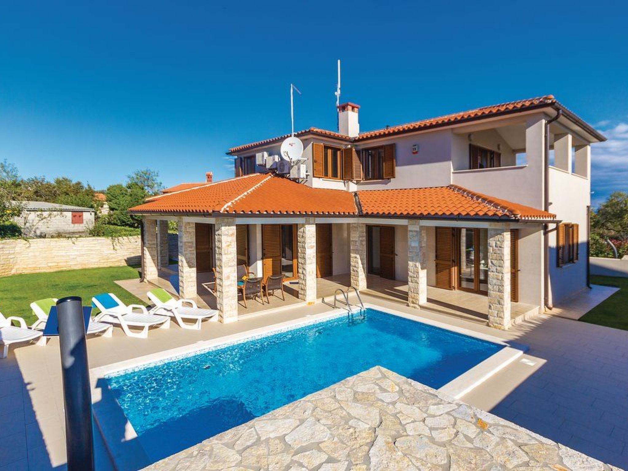 Villa Tvoja-Image-tags.info