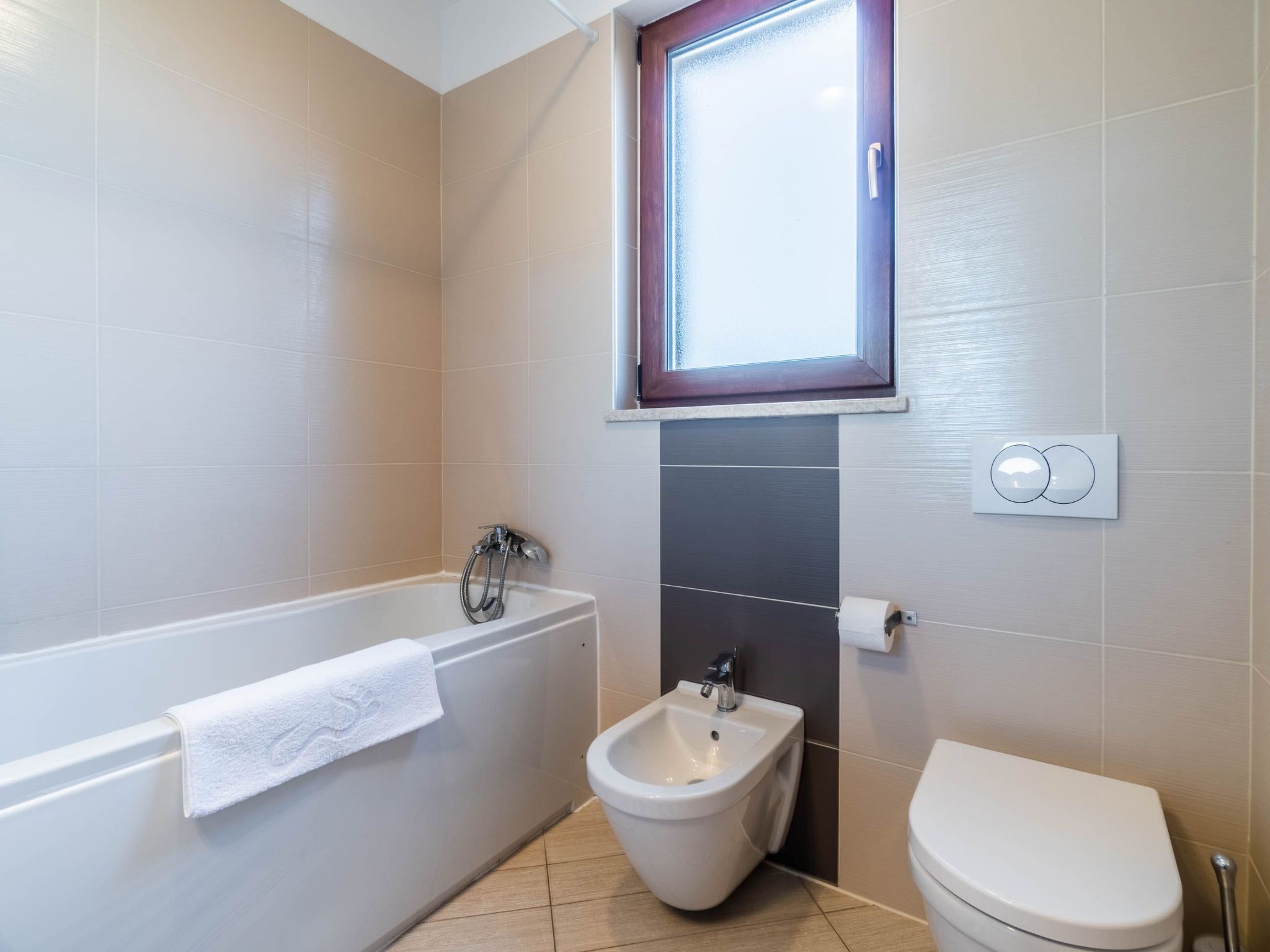 Villa Tvoja-Image-tags.info