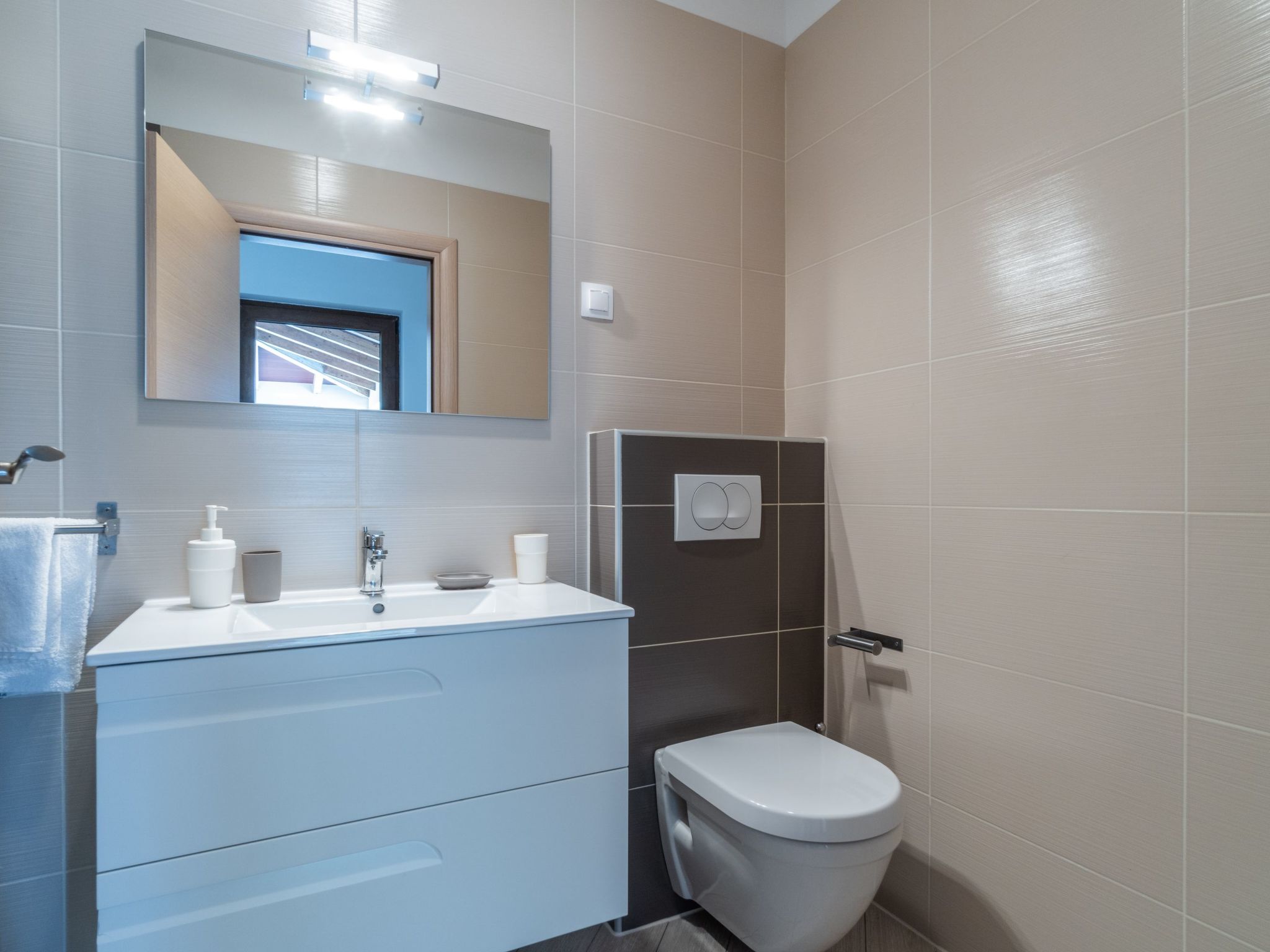 Villa Tvoja-Image-tags.info