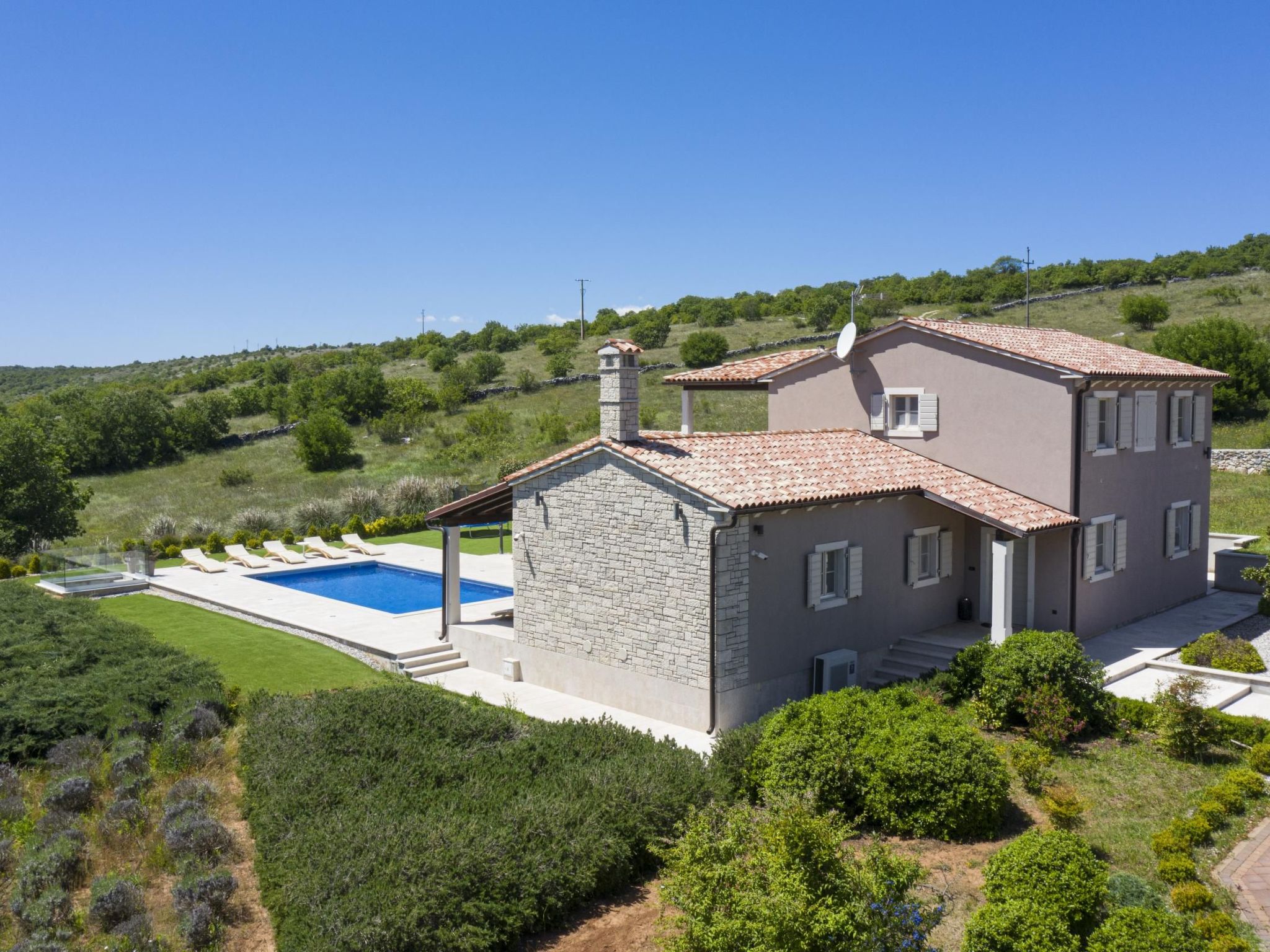 Heritage Villa Lilly-Binnen