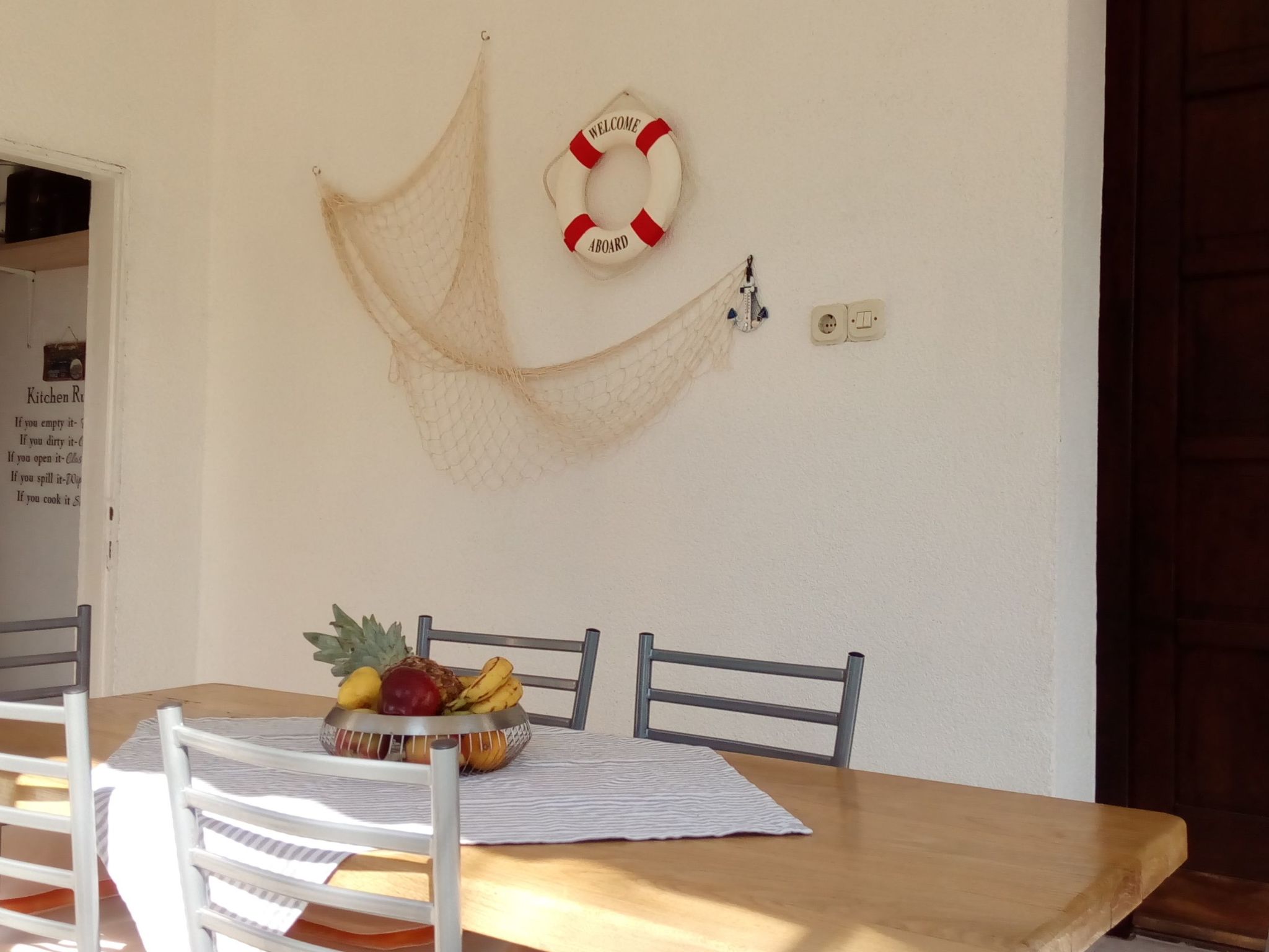 In Pavićini mit Grill, Terrasse und Garten-Image-tags.info