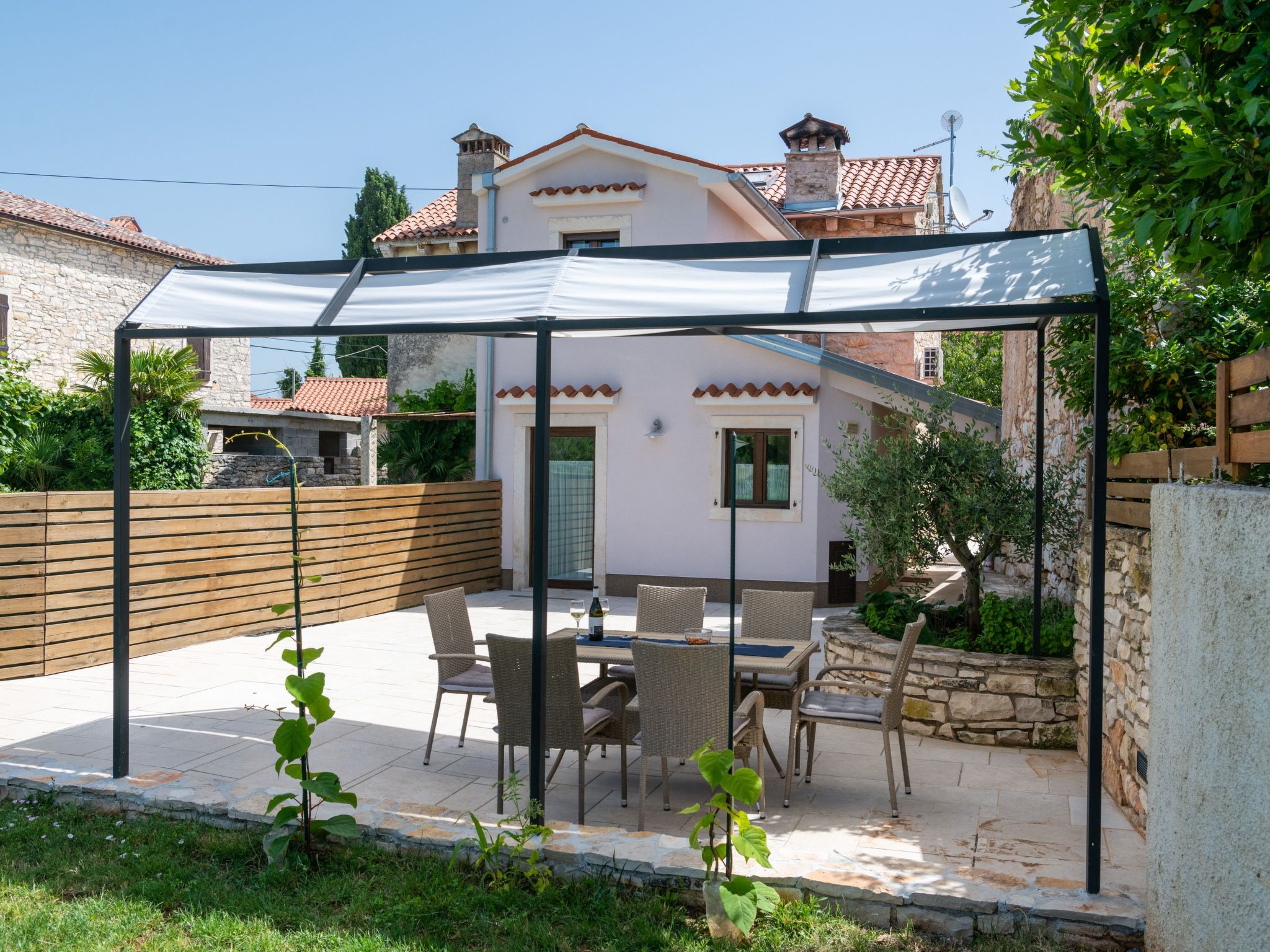 Typisch istrisches Steinhaus Brnistra in Rakalj-Binnen