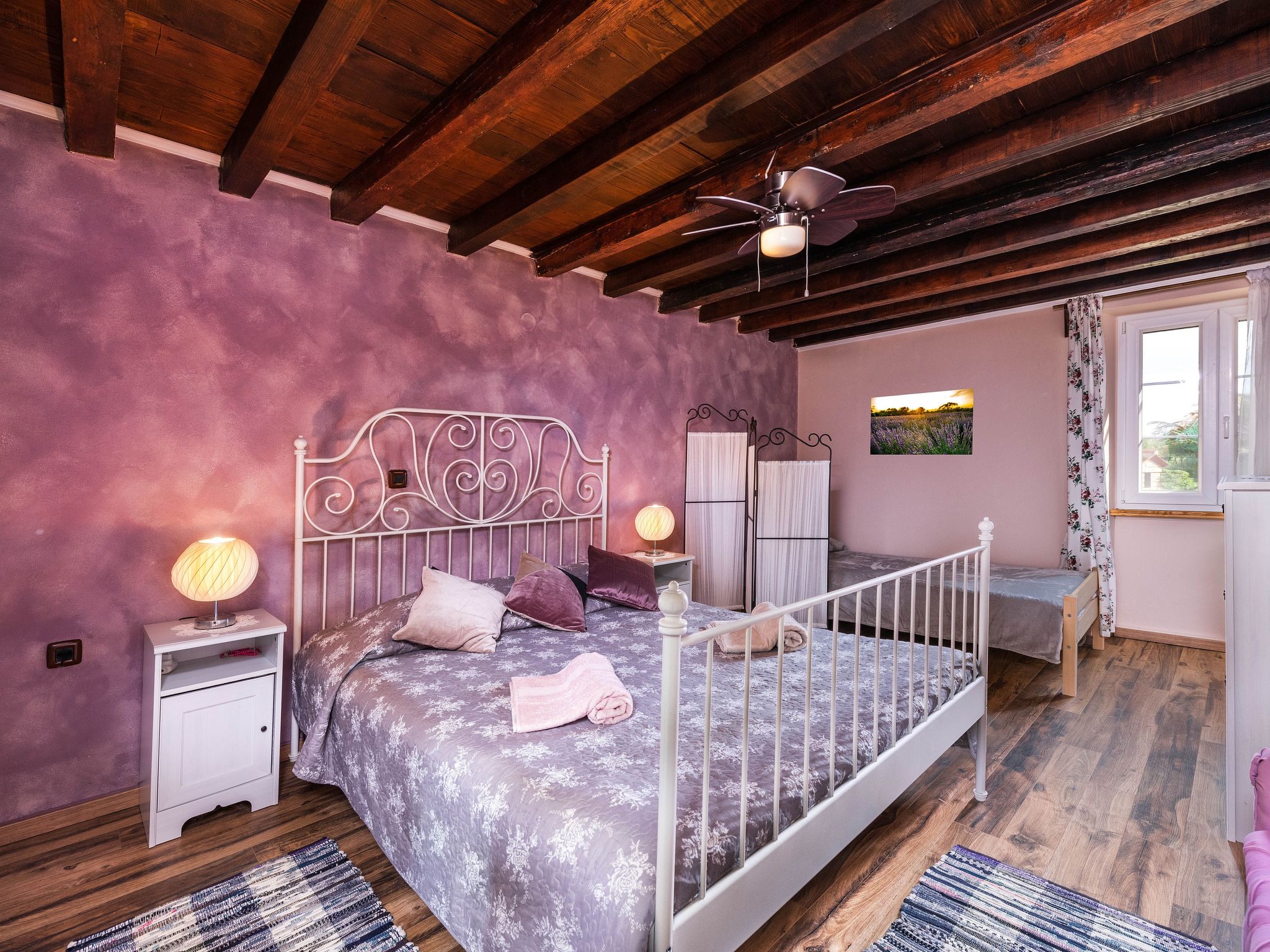 Mit Garten, Terrasse und Grill-Binnen