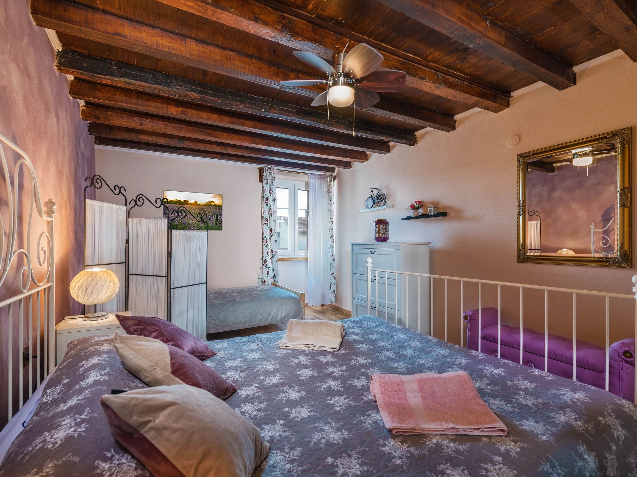 Mit Garten, Terrasse und Grill-Binnen