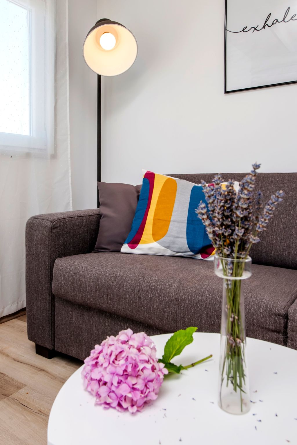 Vollständig freistehende Designervilla mit Infinity-Pool - Image-tags.info