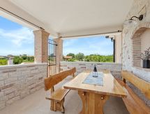 Villa Javor: Uw Privéparadijs met Zwembad nabij Zee in Istrië - thumbnail 6