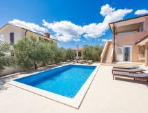 Villa Javor: Uw Privéparadijs met Zwembad nabij Zee in Istrië - thumbnail 5