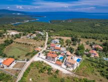Villa Javor: Uw Privéparadijs met Zwembad nabij Zee in Istrië - thumbnail 1
