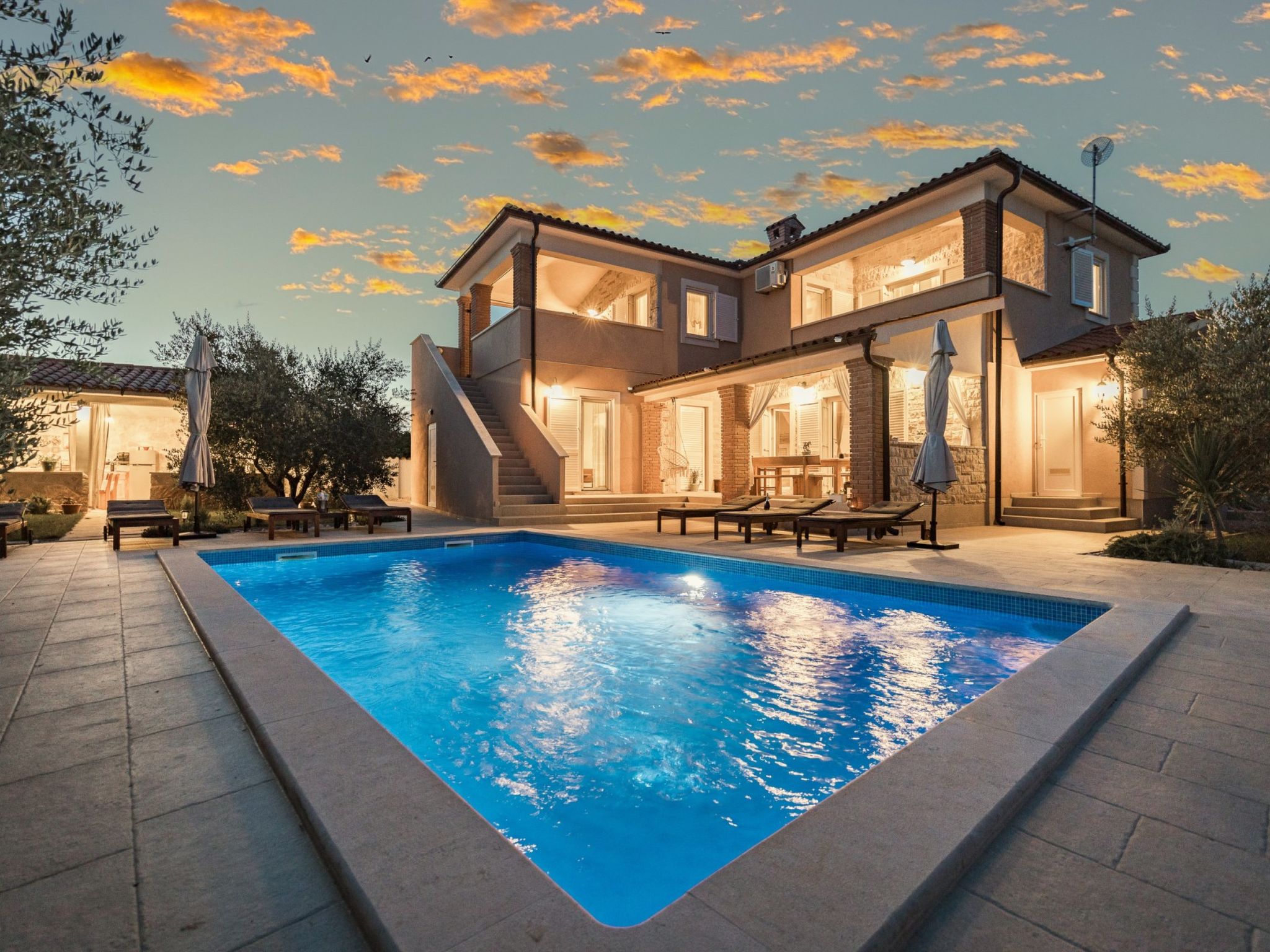 Villa Javor - Draußen