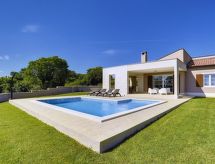 Villa Histria: Vrijstaande oase met privézwembad en zeezicht bij Krnica - thumbnail 3