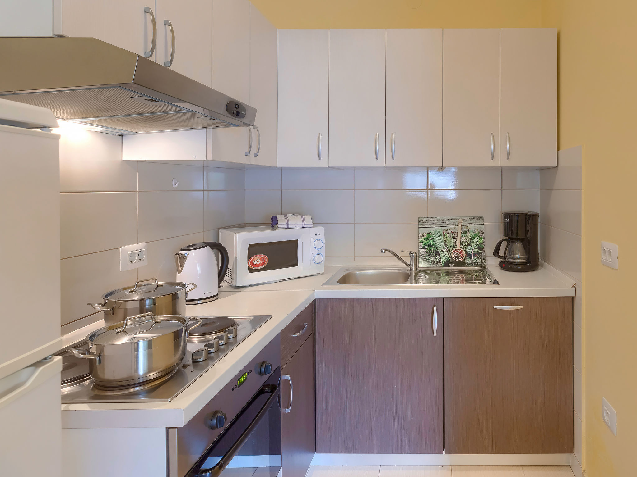 Maison Ljiljana – Cuisine et coin repas, photo 14 sur 33