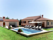 Vrijstaande vakantiewoning Dori met privézwembad nabij Rakalj, Istrië - thumbnail 6