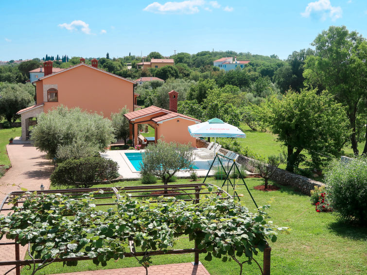 Search and Stay destination Rakalj, Istarska županija - Croatia from AU$ 113. Martina (LBN377)