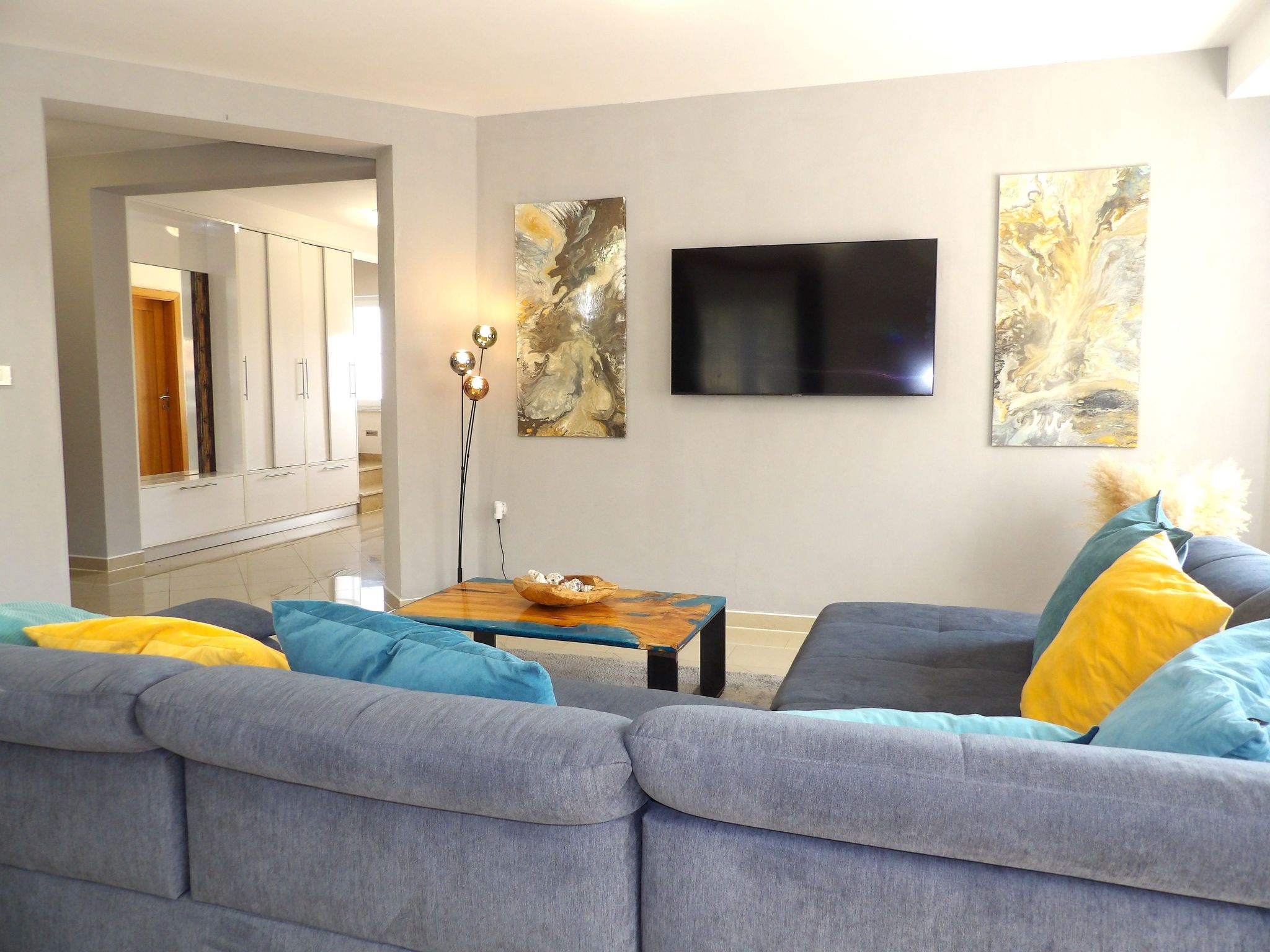 Villa Krase mit Pool-Dedans