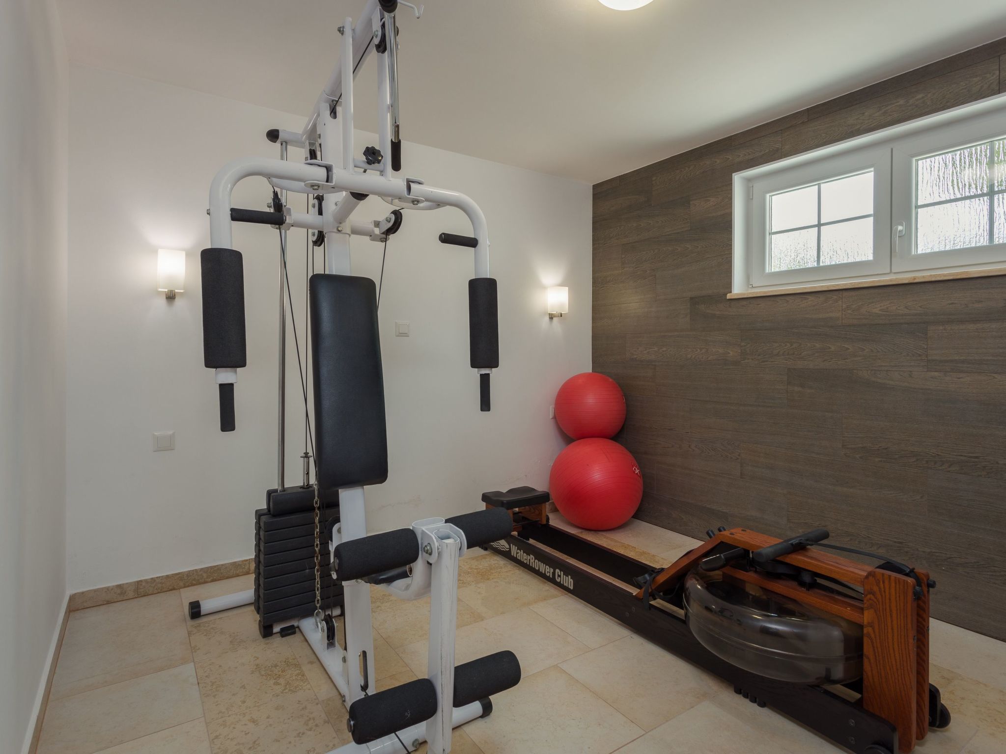 Villa Krase mit Pool-Dedans