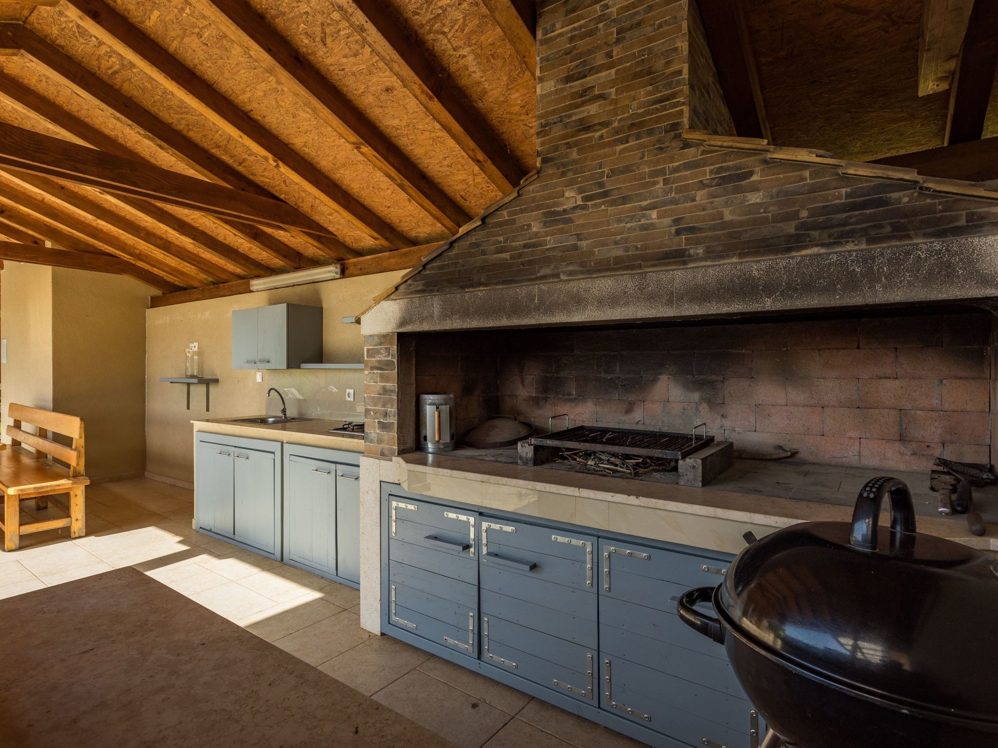 Villa Krase mit Pool-Dedans