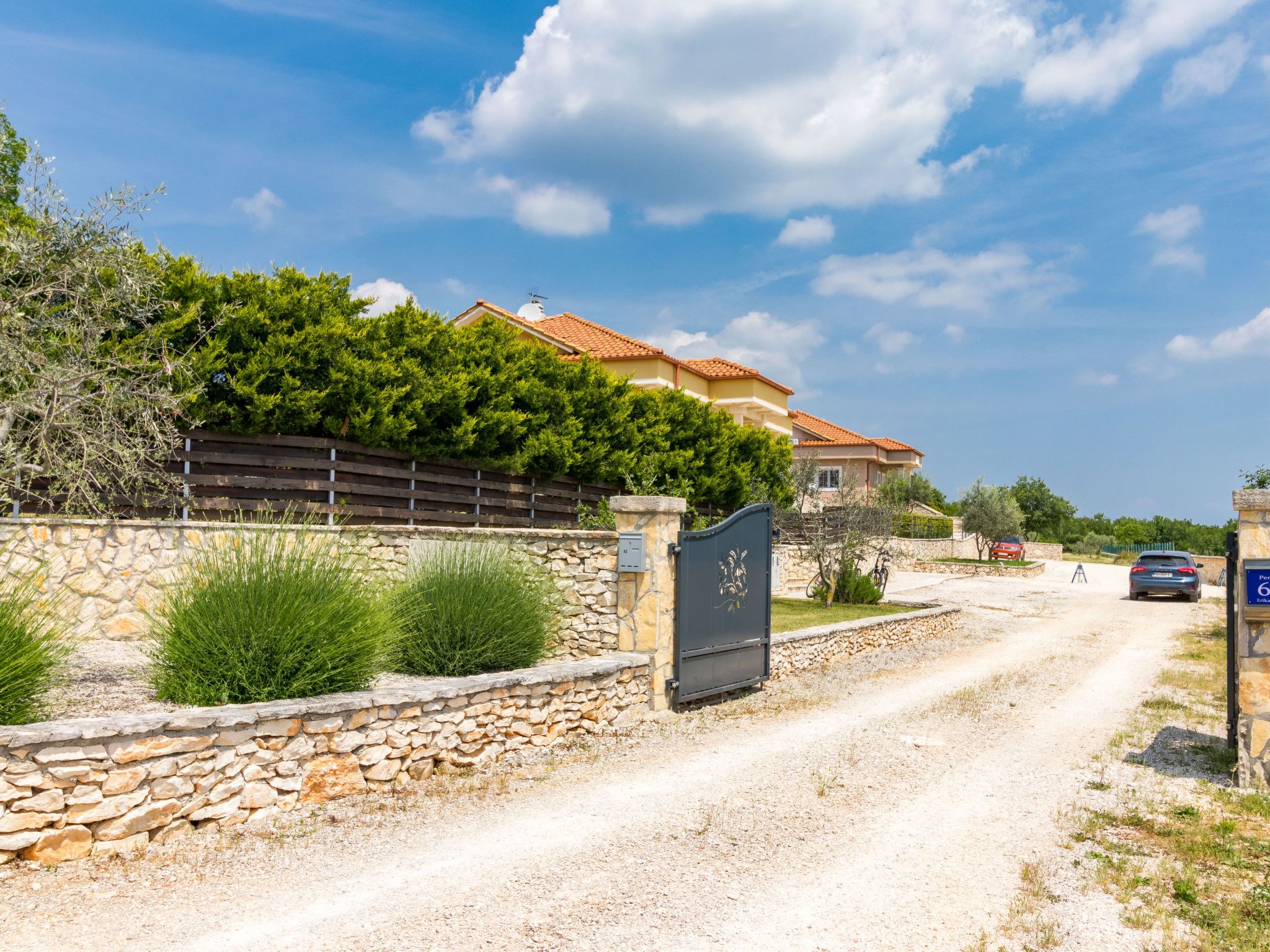 Villa Krase mit Pool-Dedans