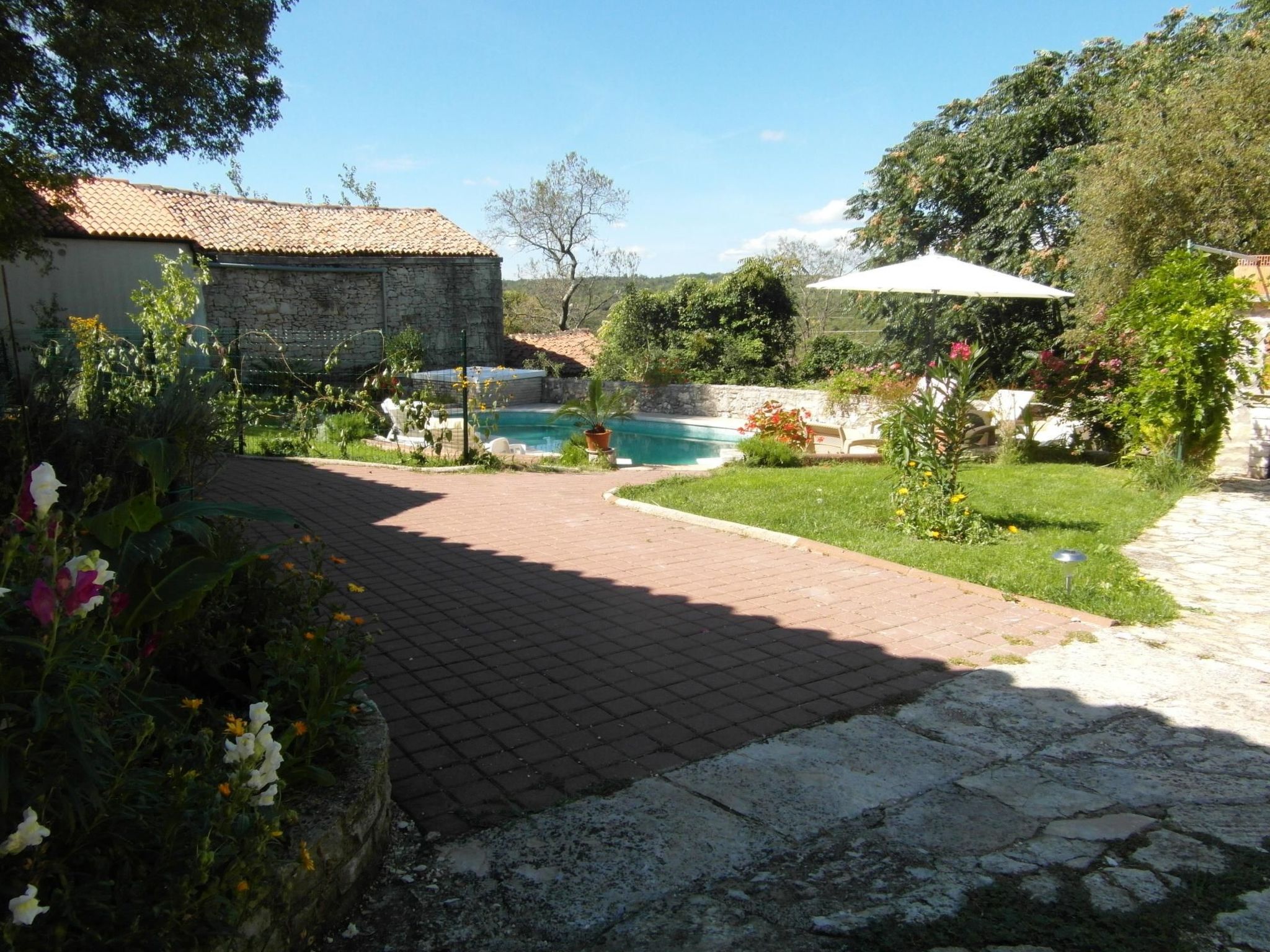 Villa 'Vickovi' mit Gemeinschaftspool-Binnen