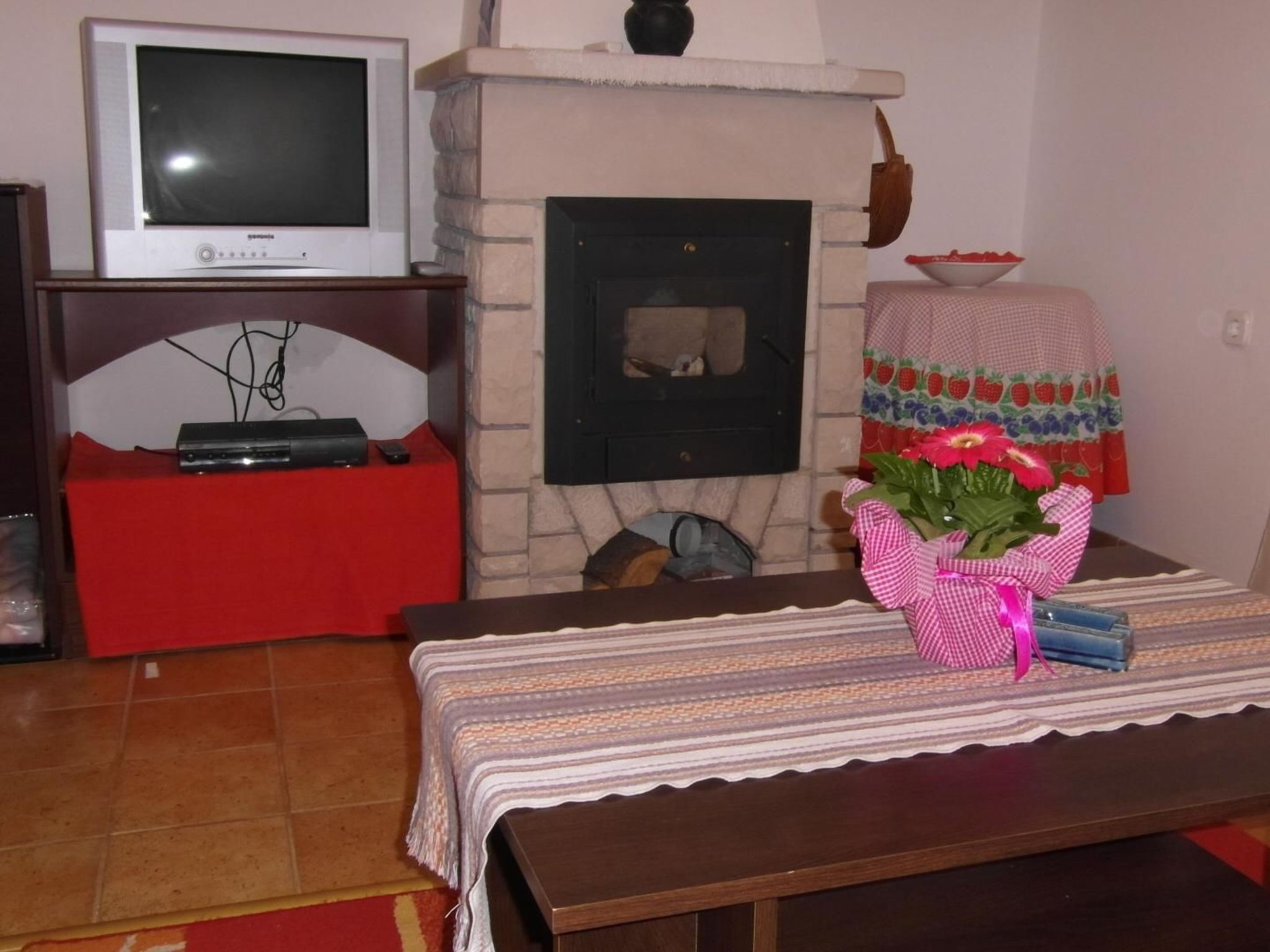 Villa 'Vickovi' mit Gemeinschaftspool-Binnen