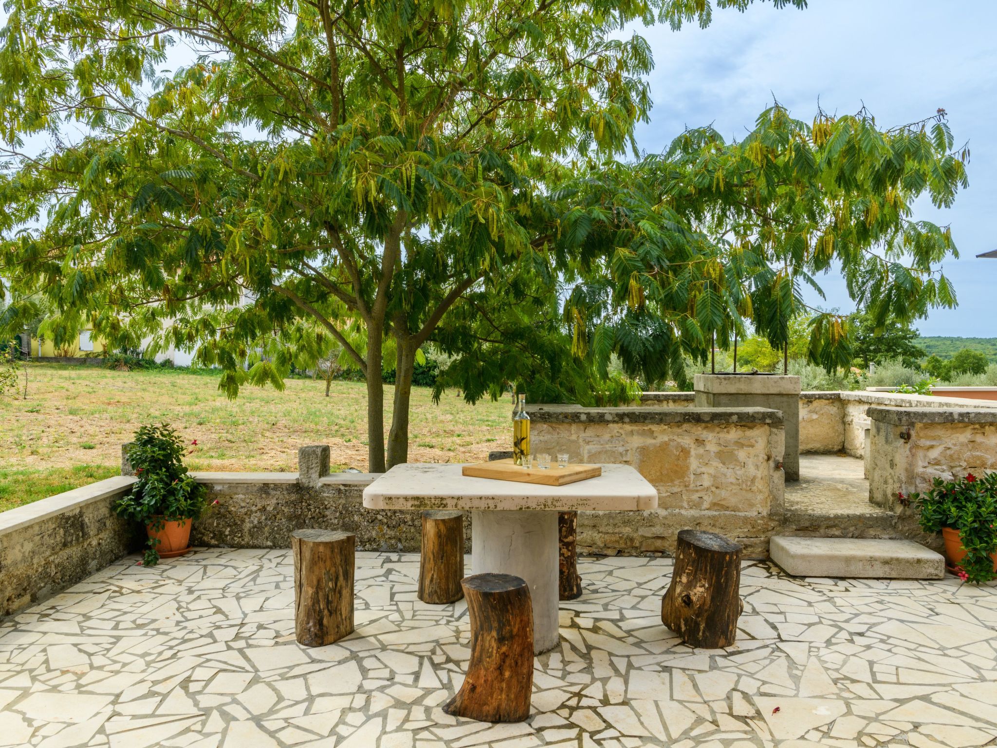 Villa mit privatem Pool auf einem 4000 Quadratmeter großen Grundstück.-Drinnen