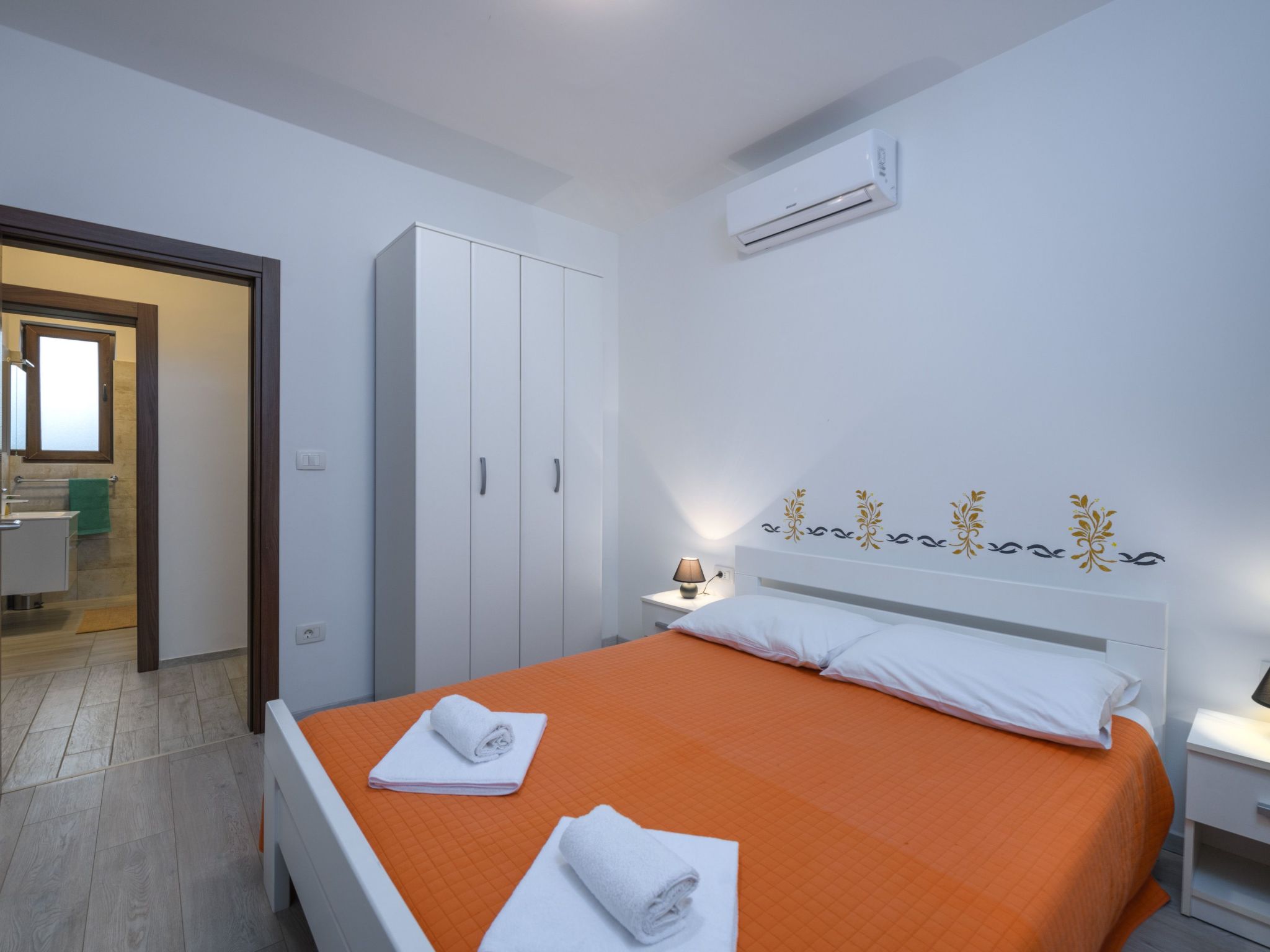 Villa mit privatem Pool auf einem 4000 Quadratmeter großen Grundstück.-Drinnen