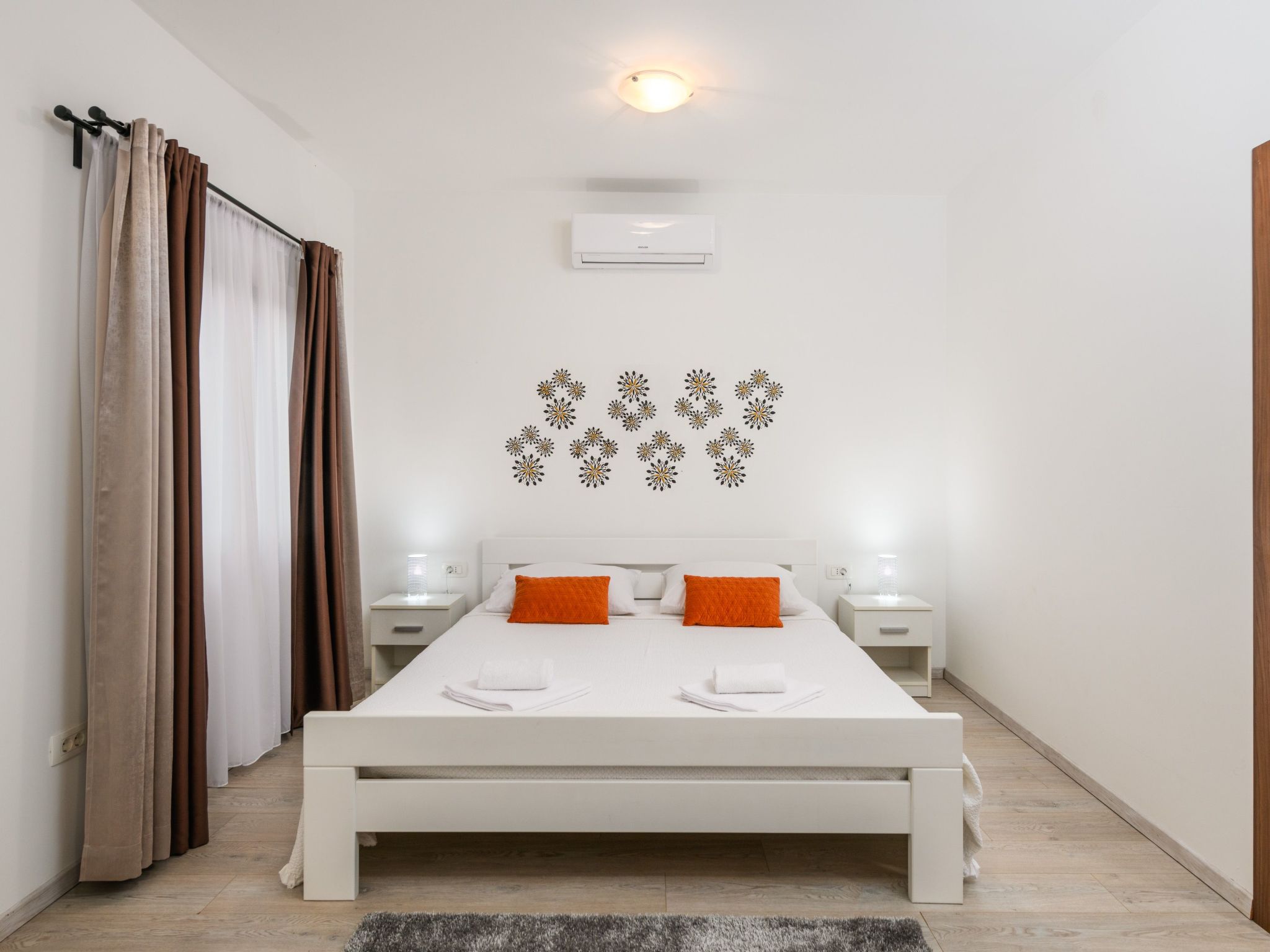 Villa mit privatem Pool auf einem 4000 Quadratmeter großen Grundstück.-Drinnen