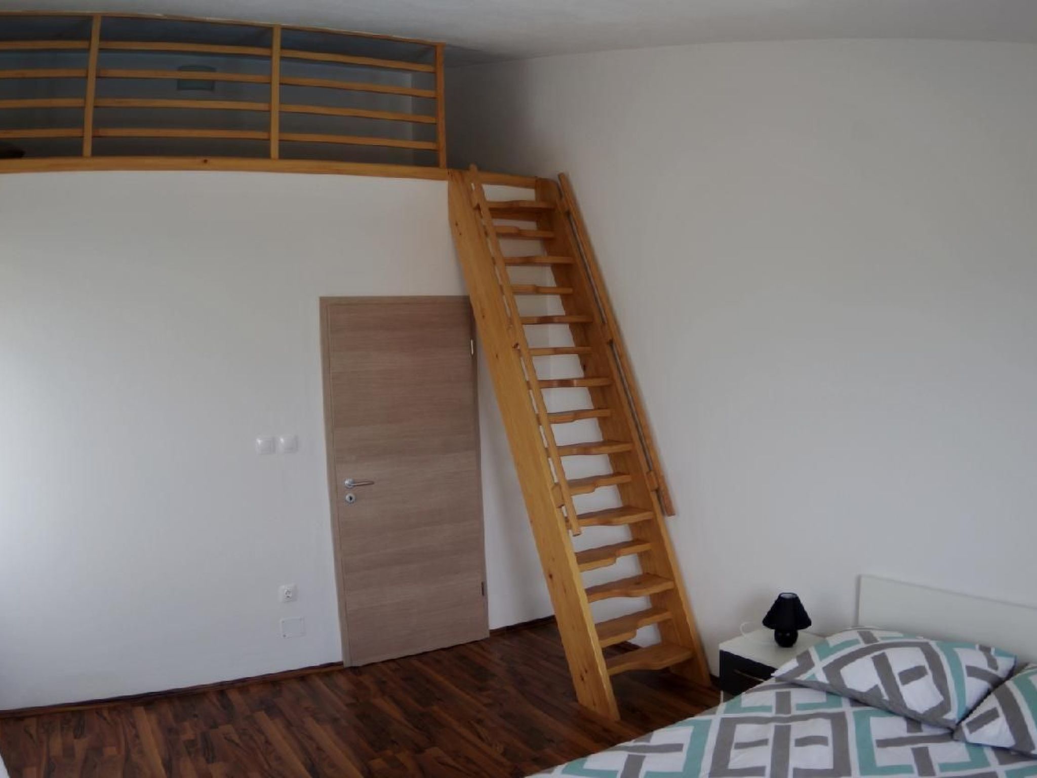 In Rakalj mit Grill, Garten und Terrasse-Dedans