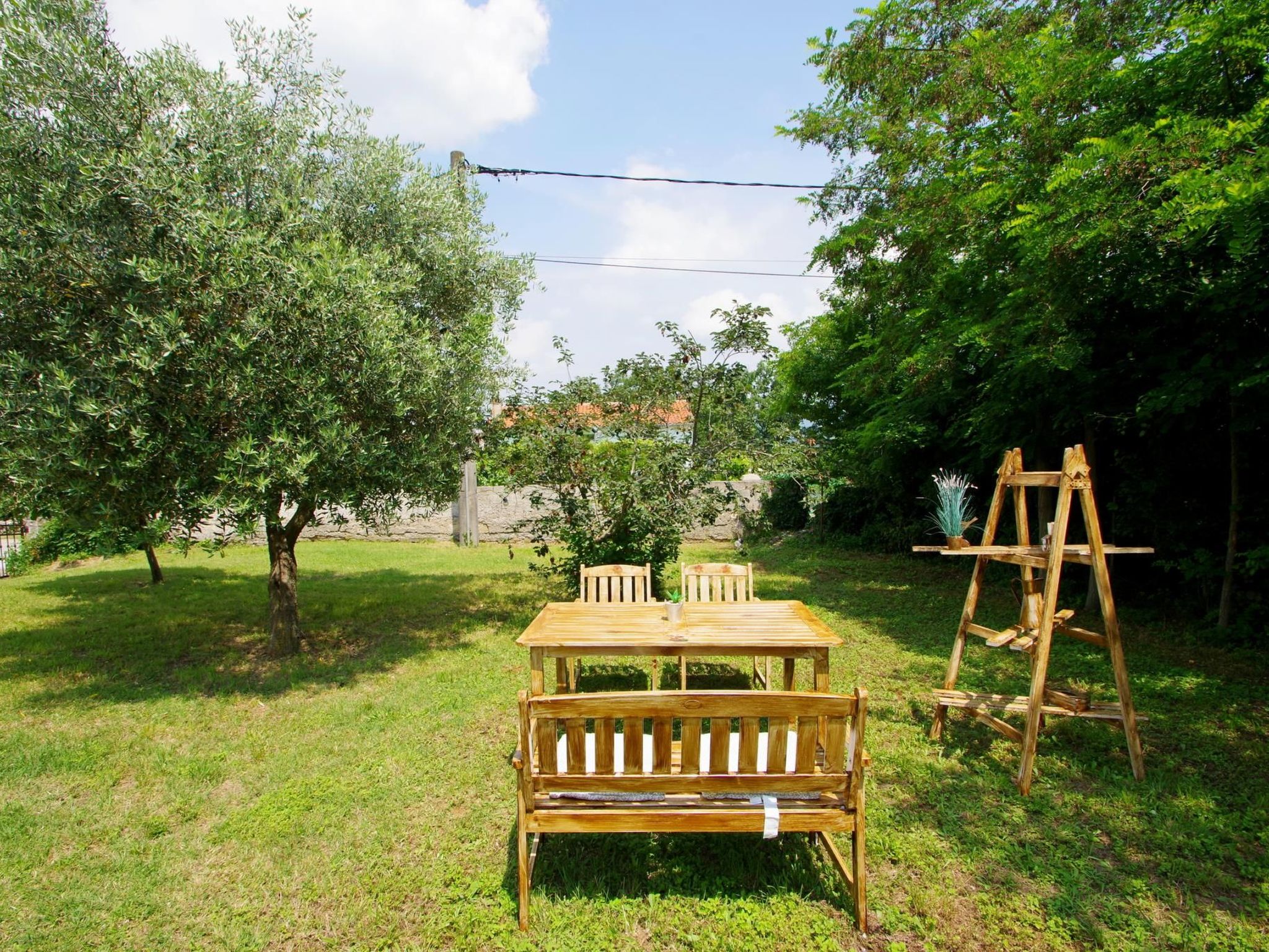 Wohnung in Rakalj mit privatem Parkplatz-Buiten