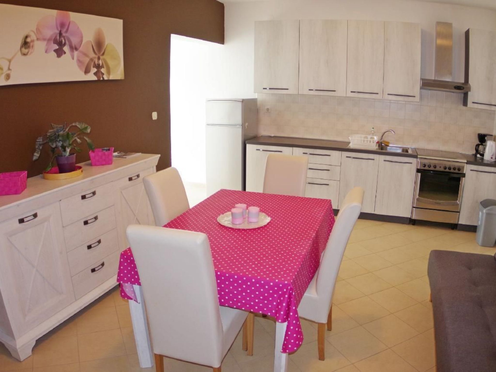 Wohnung in Rakalj mit Parkplatz und Poolblick-Image-tags.info