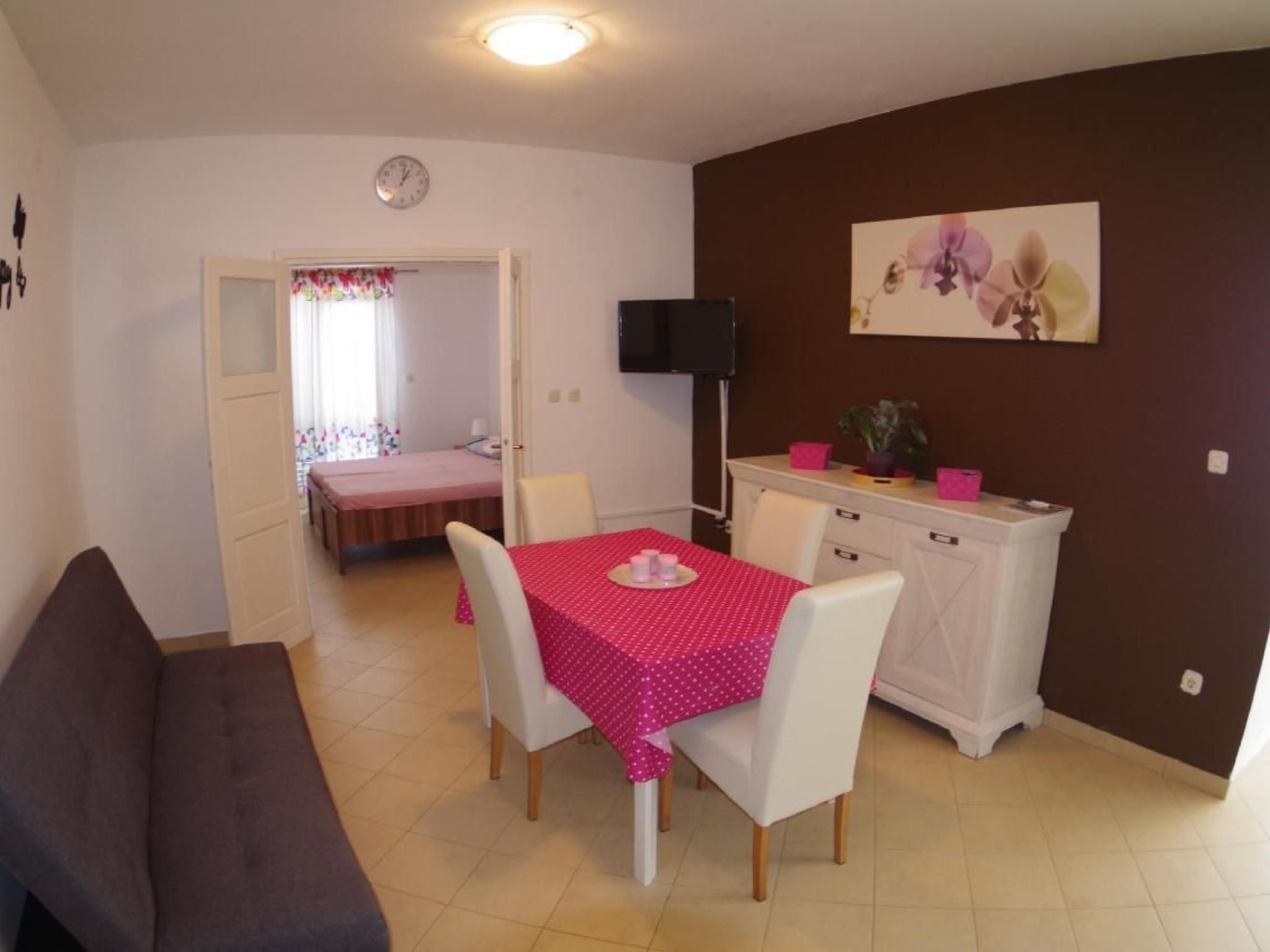 Wohnung in Rakalj mit Parkplatz und Poolblick-Inside