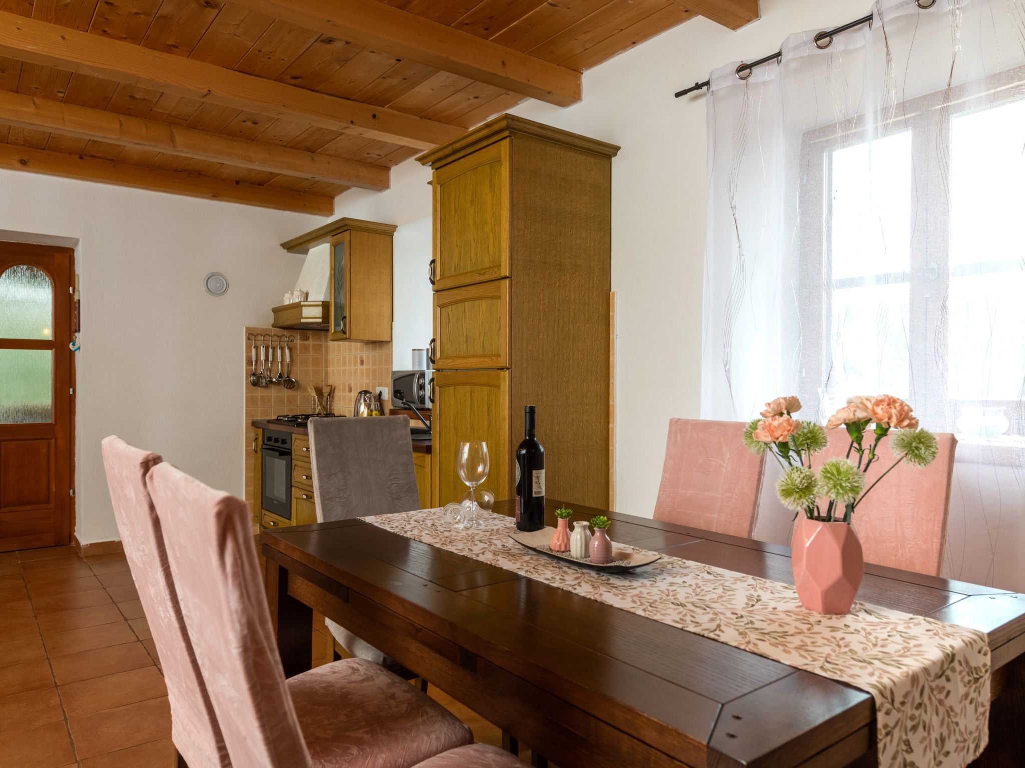 Villa mit privatem Pool und großem Garten-Image-tags.info