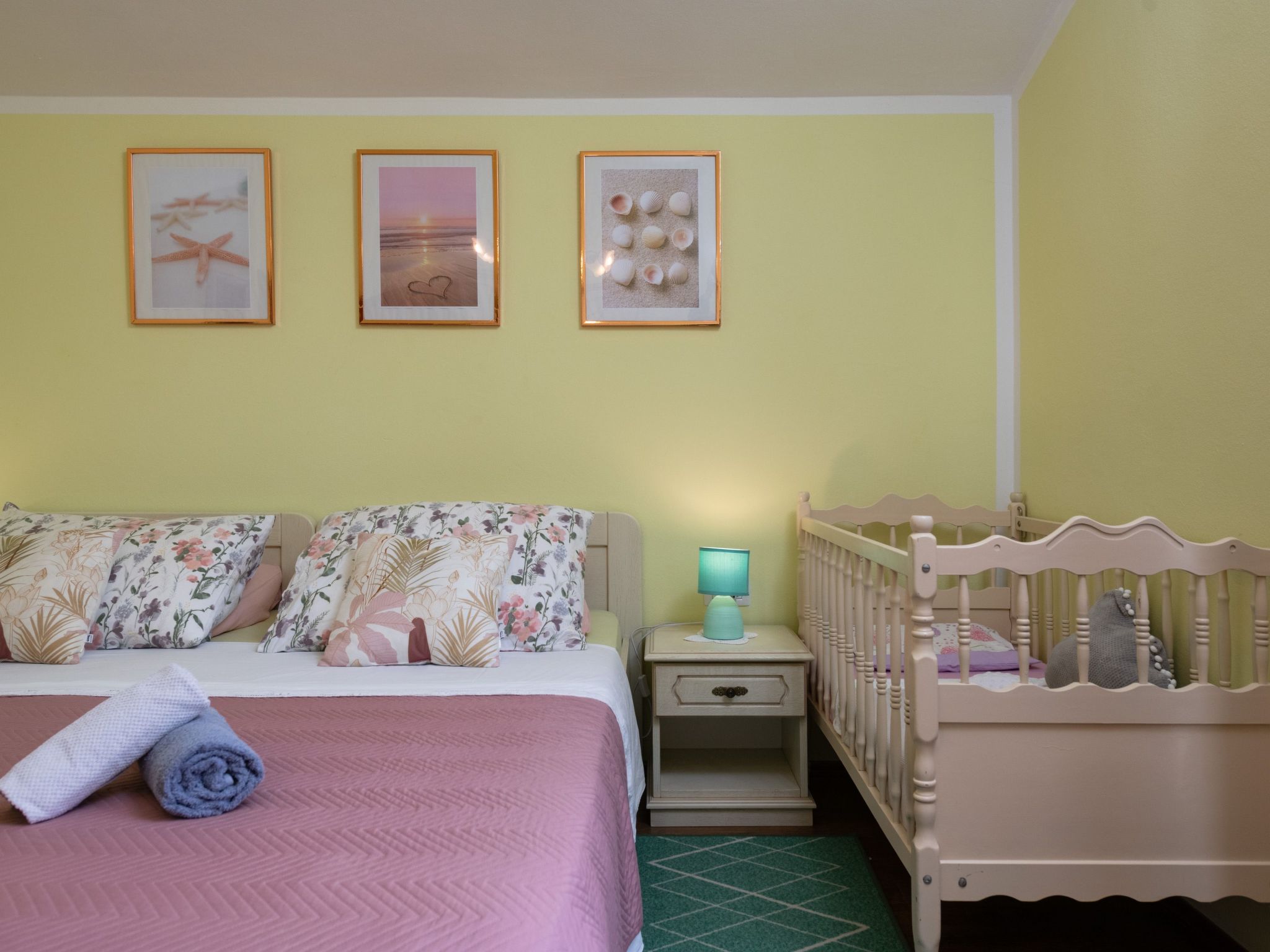 Villa mit privatem Pool und großem Garten-Inside