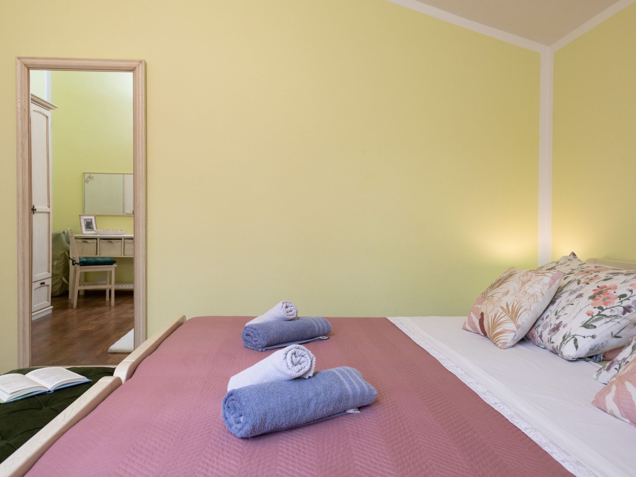 Villa mit privatem Pool und großem Garten-Inside