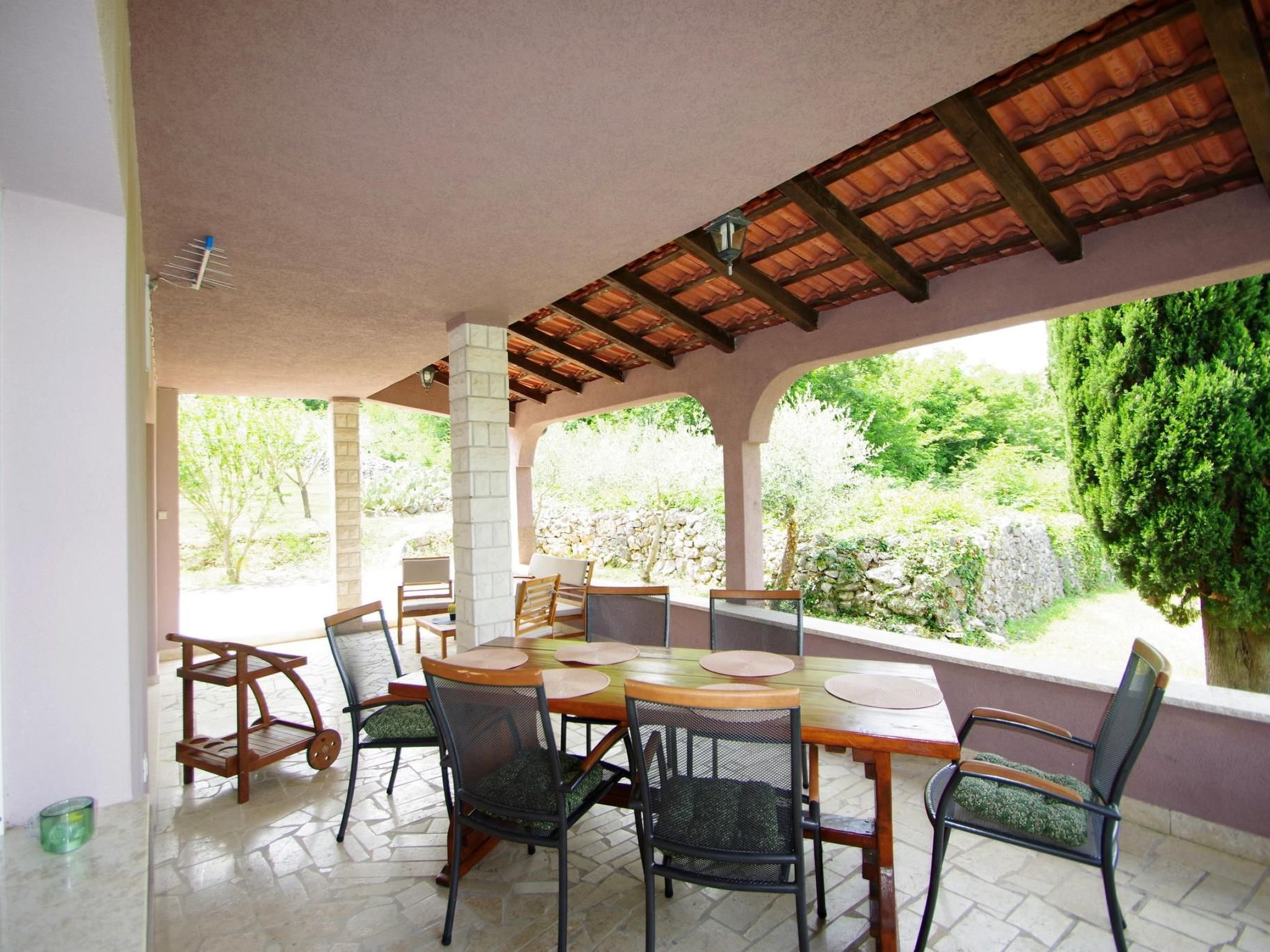 In Rakalj mit privatem Parkplatz