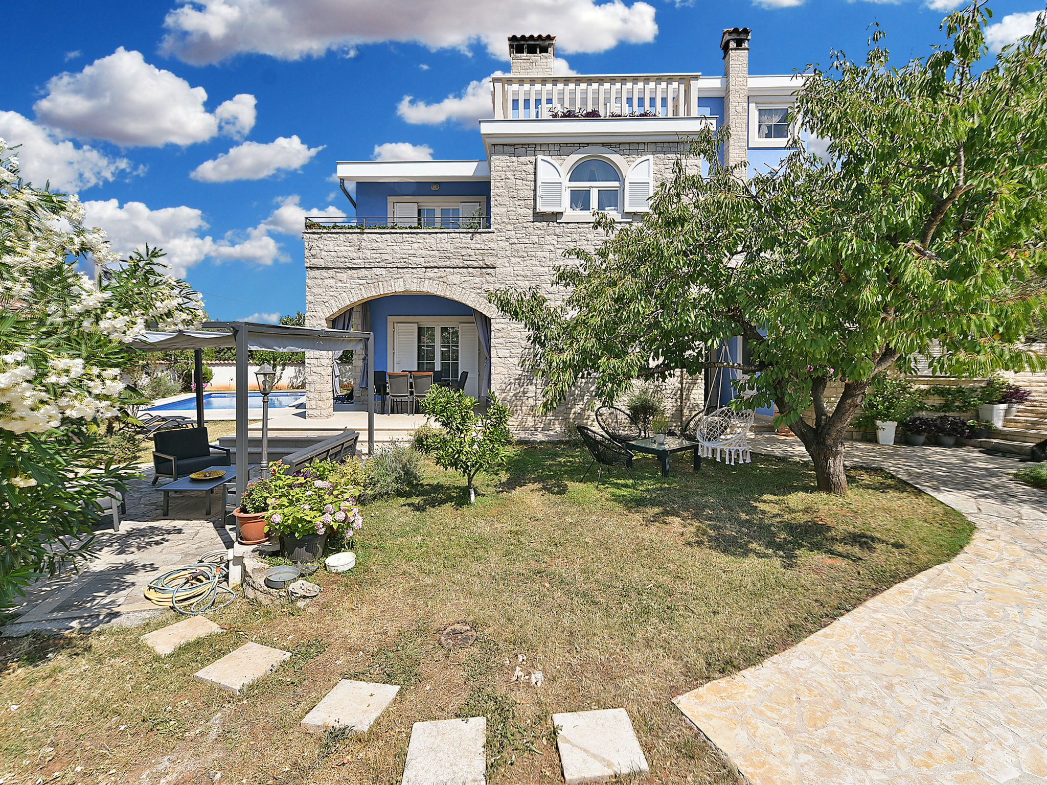 Ferienhaus in Pula/Rakalj (Kroatien) und 1 Hund erlaubt