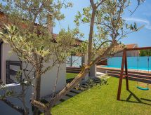 Villa Korina: privéparadijs met zwembad vlakbij zee in Rakalj, Istrië - thumbnail 3