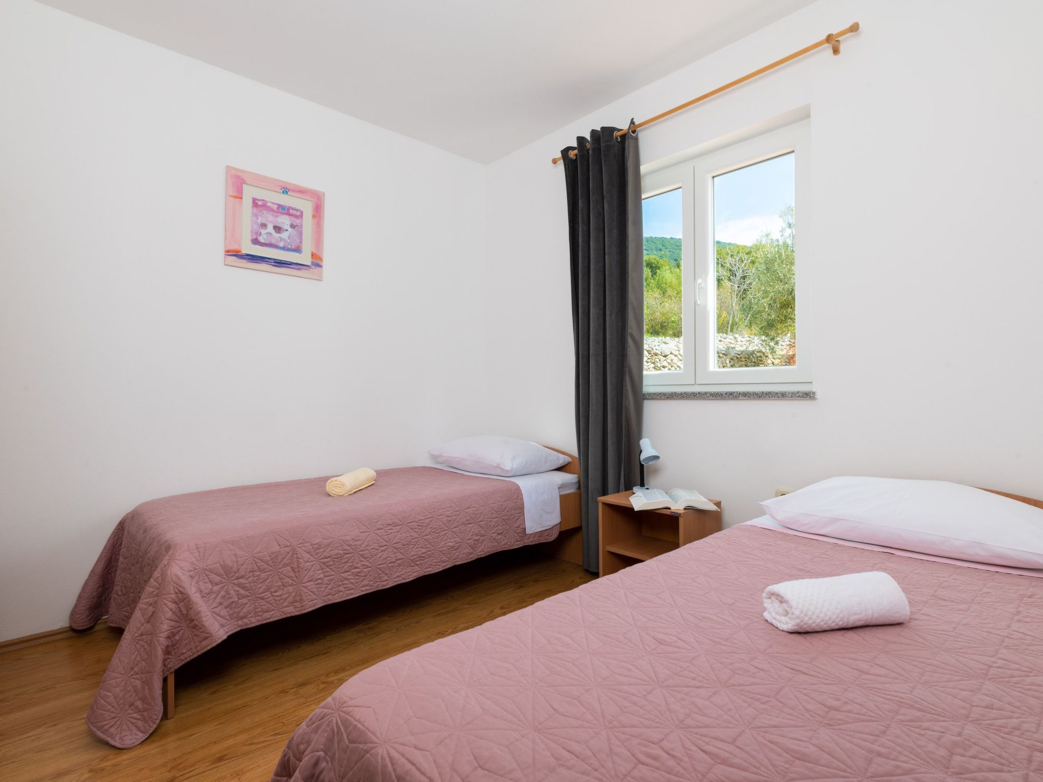 Am Südhang gelegen mit Meerblick-Binnen